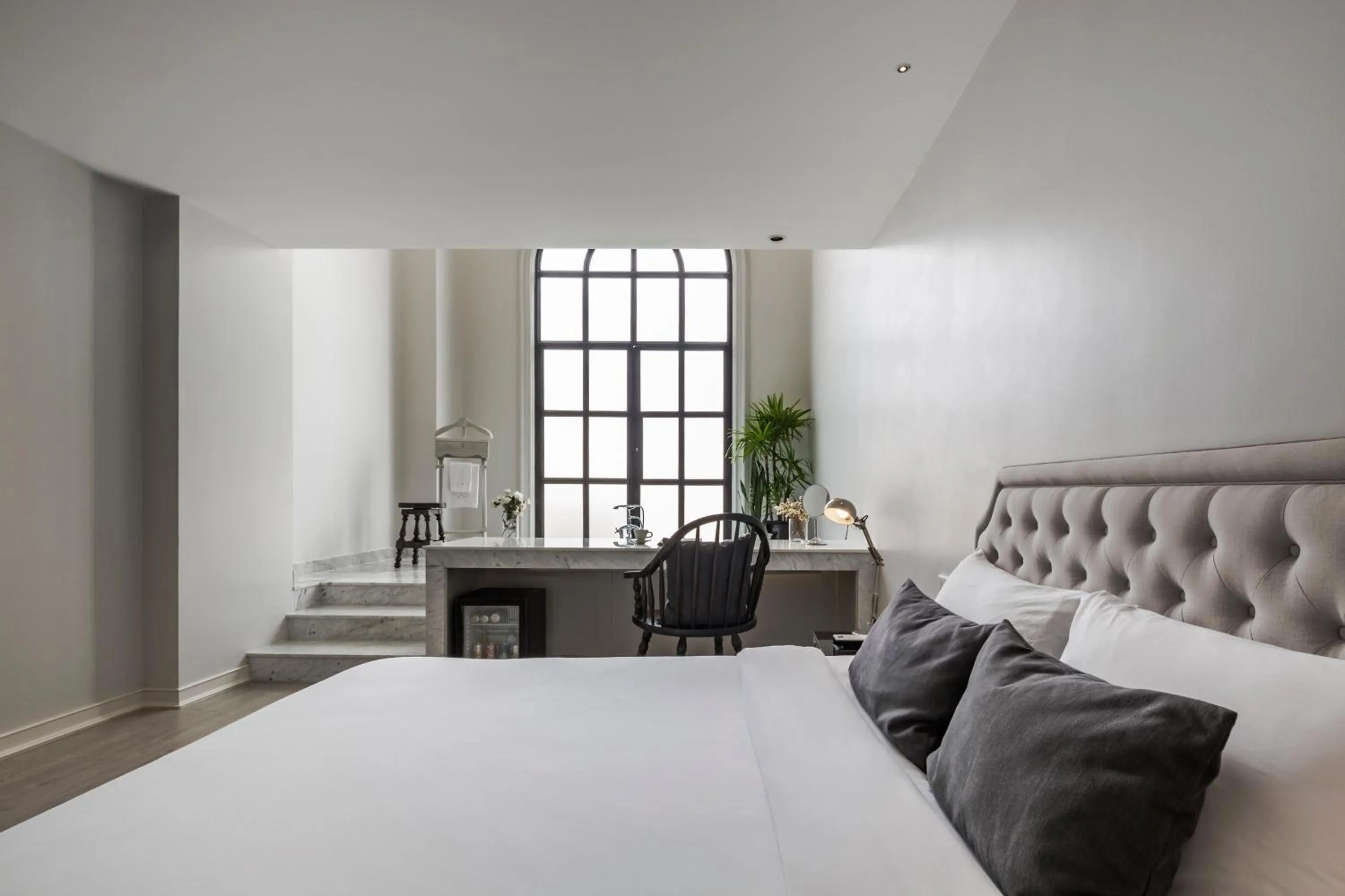 Photo of the whole room, Bed in Hotel Once Bangkok