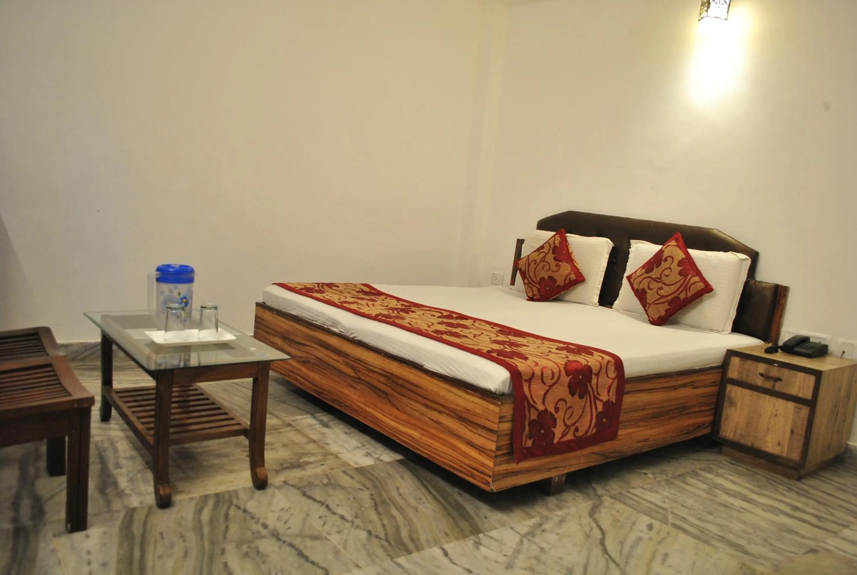 Bedroom, Bed in Hotel Maha Luxmi Palace