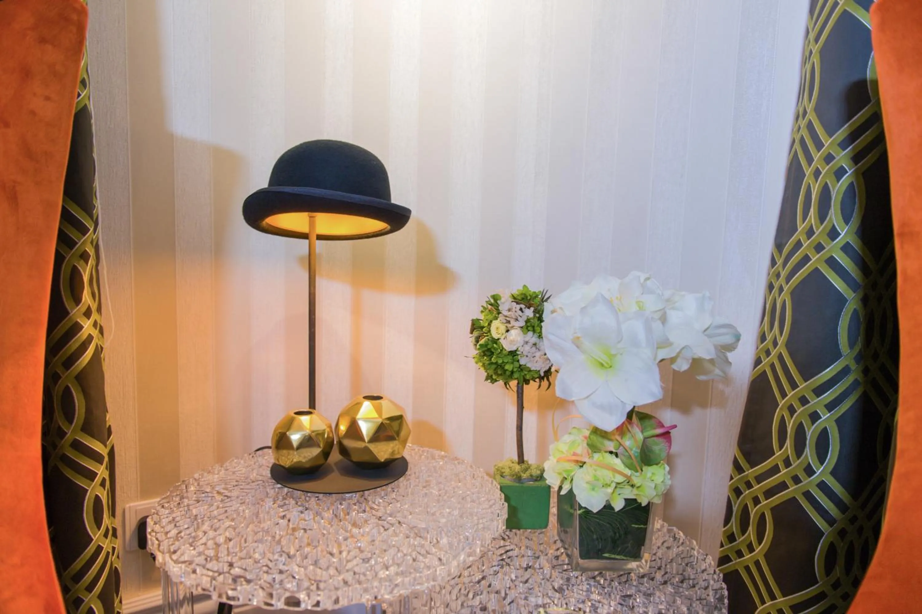 Decorative detail in Hotel Madera Hollywood