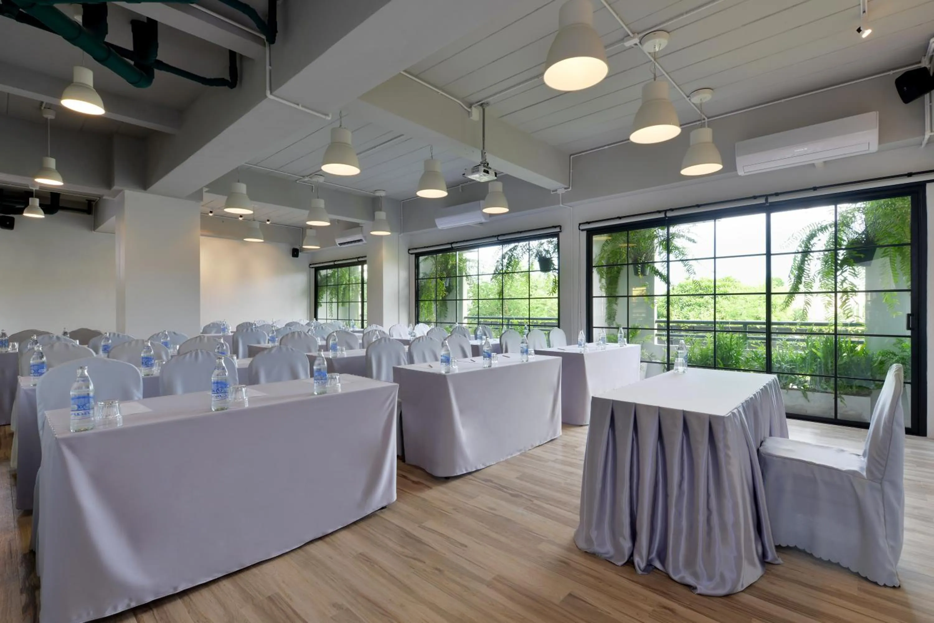 Meeting/conference room in Ruenthip Pattaya