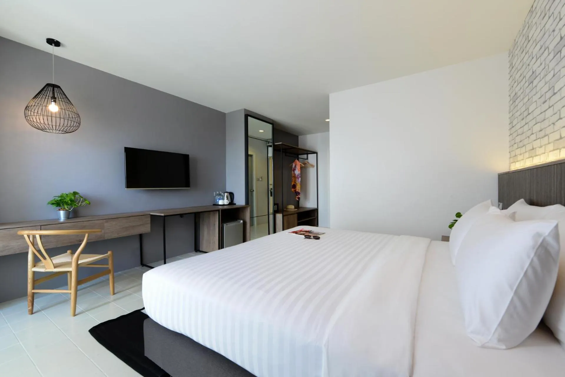 Bed in Ruenthip Pattaya