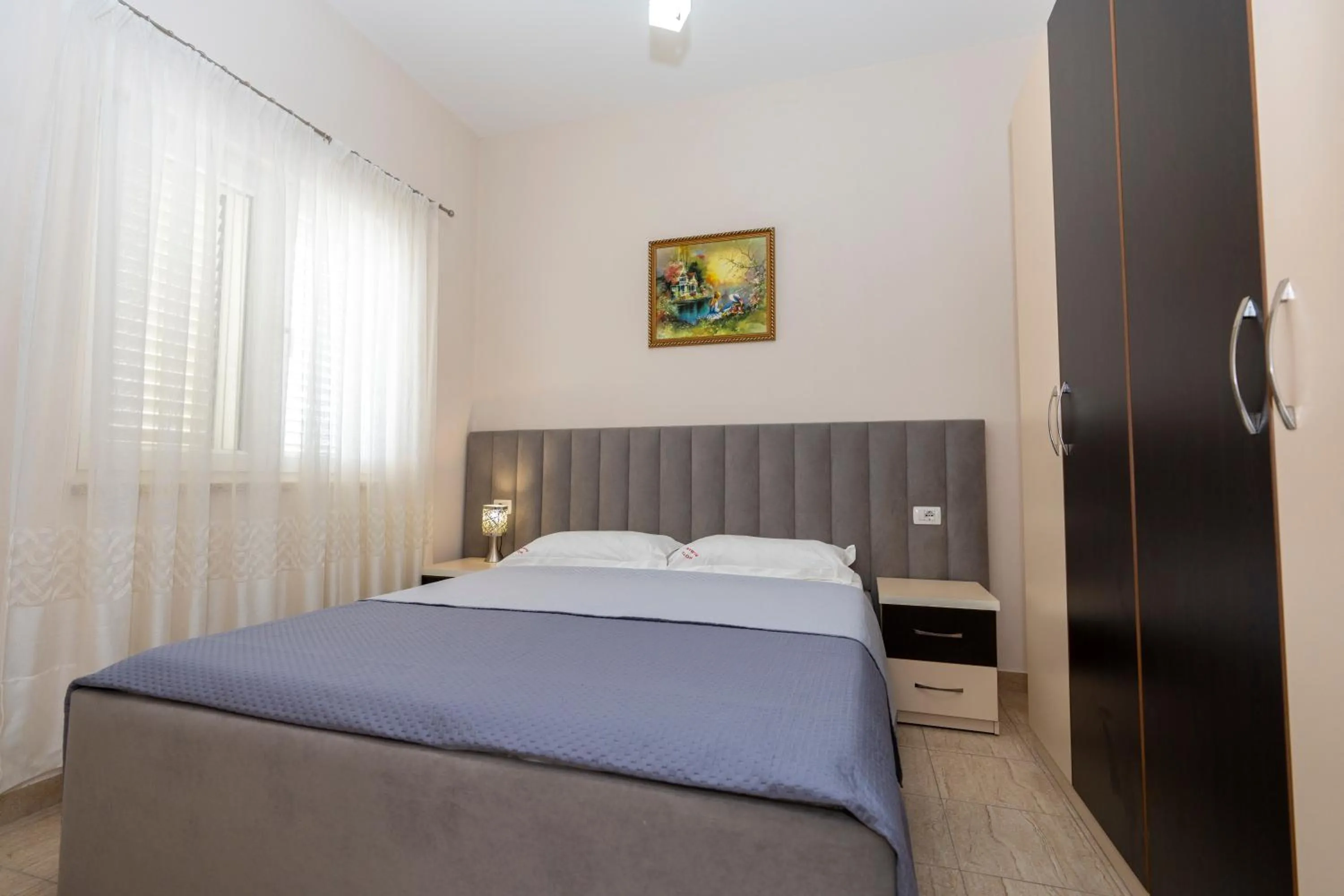 Hotel Albania