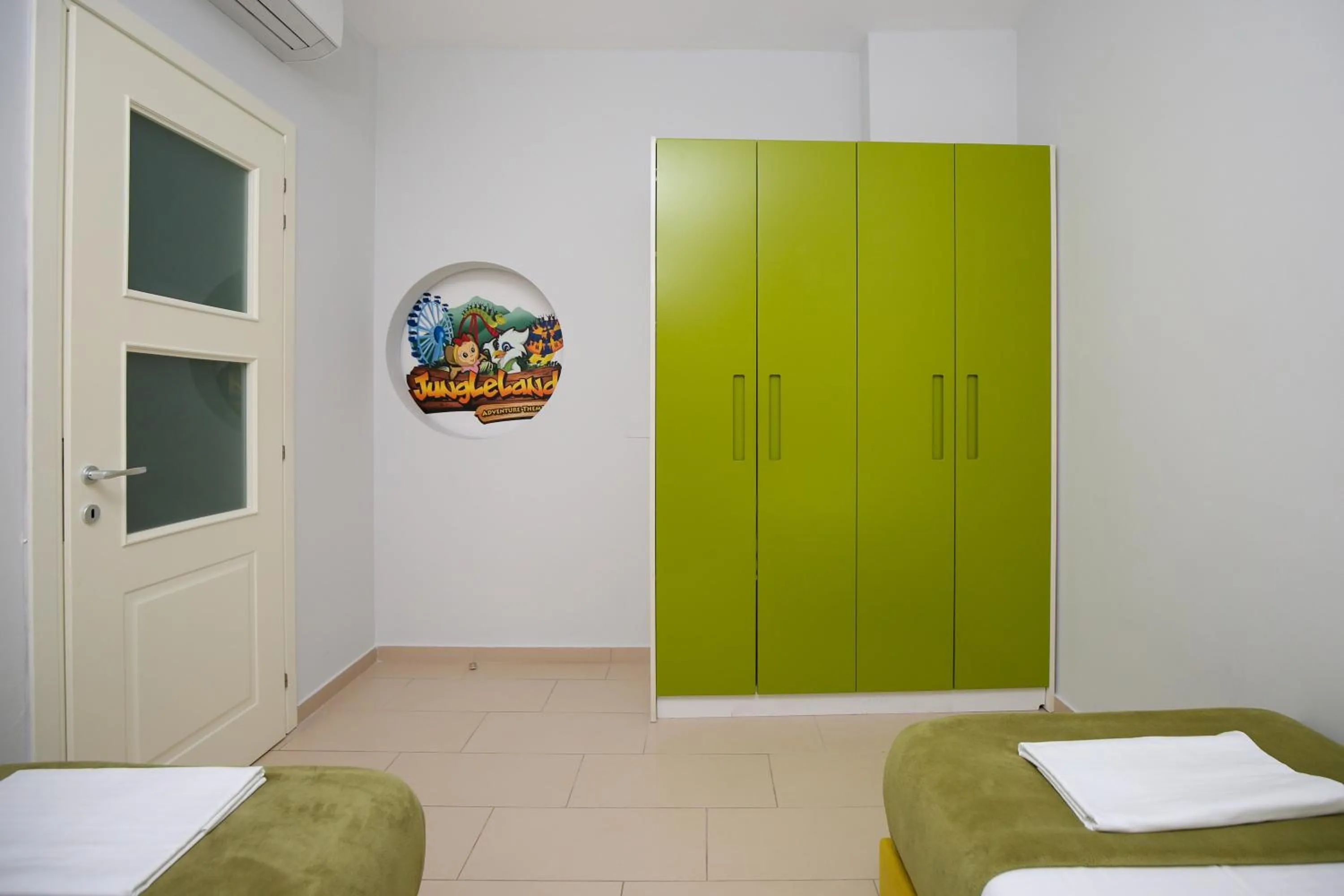 Bed in Diamond Hill Resort & SPA