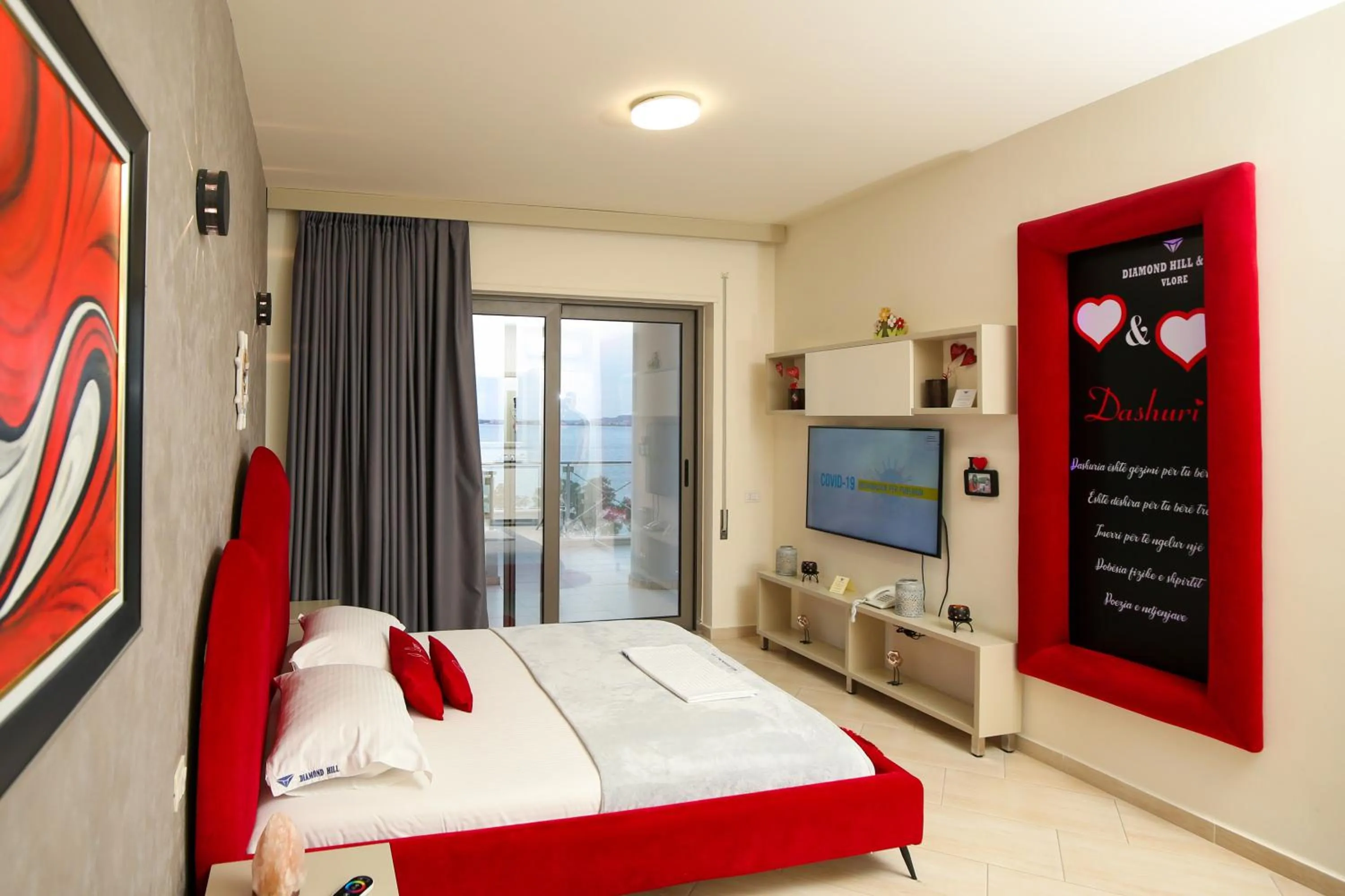 Photo of the whole room, Bed in Diamond Hill Resort & SPA