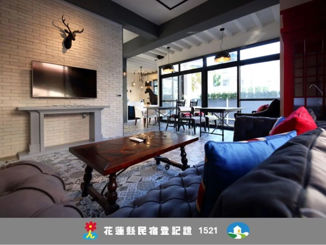 Property building in 1999 homestay