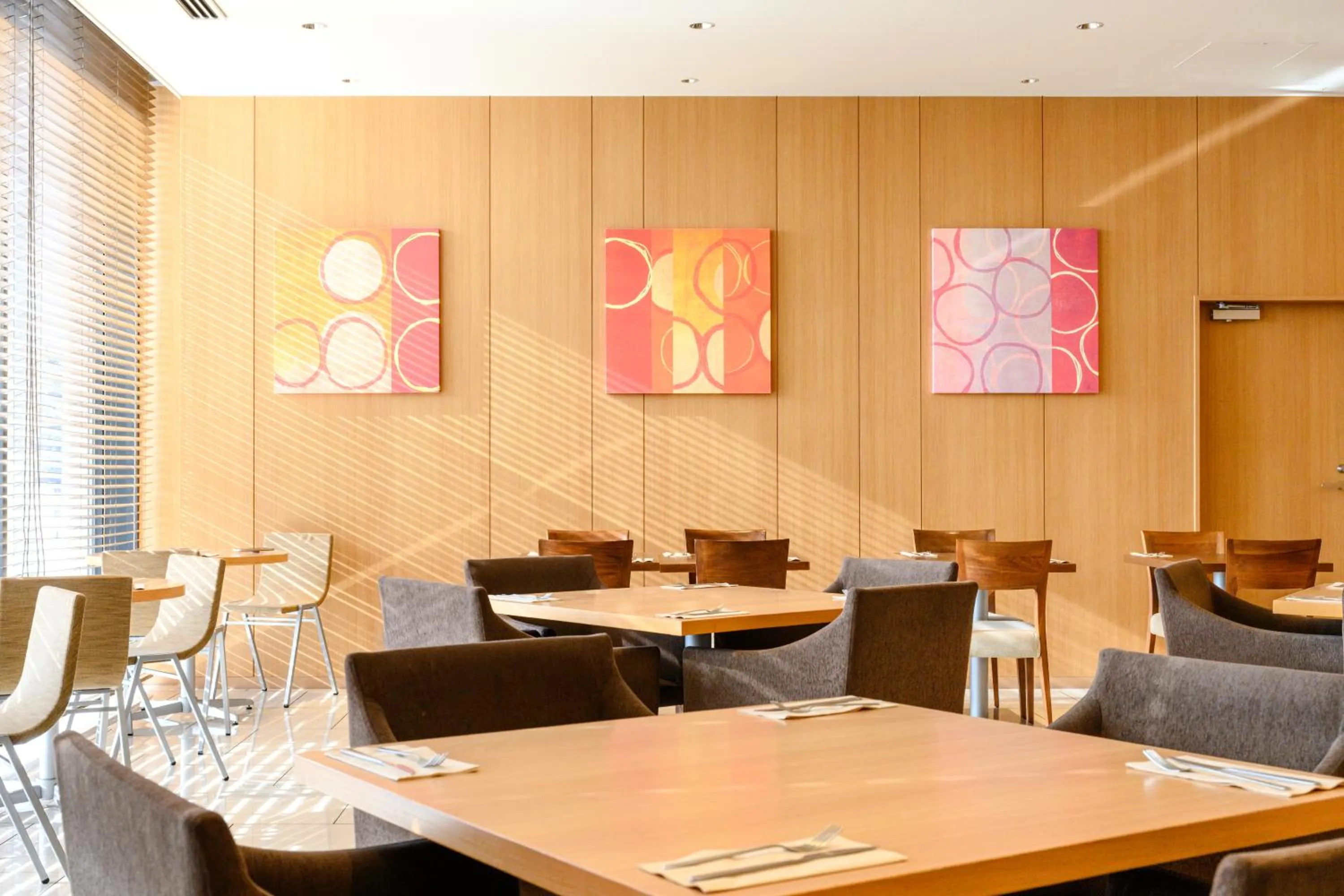 Restaurant/places to eat in Richmond Hotel Premier Asakusa International