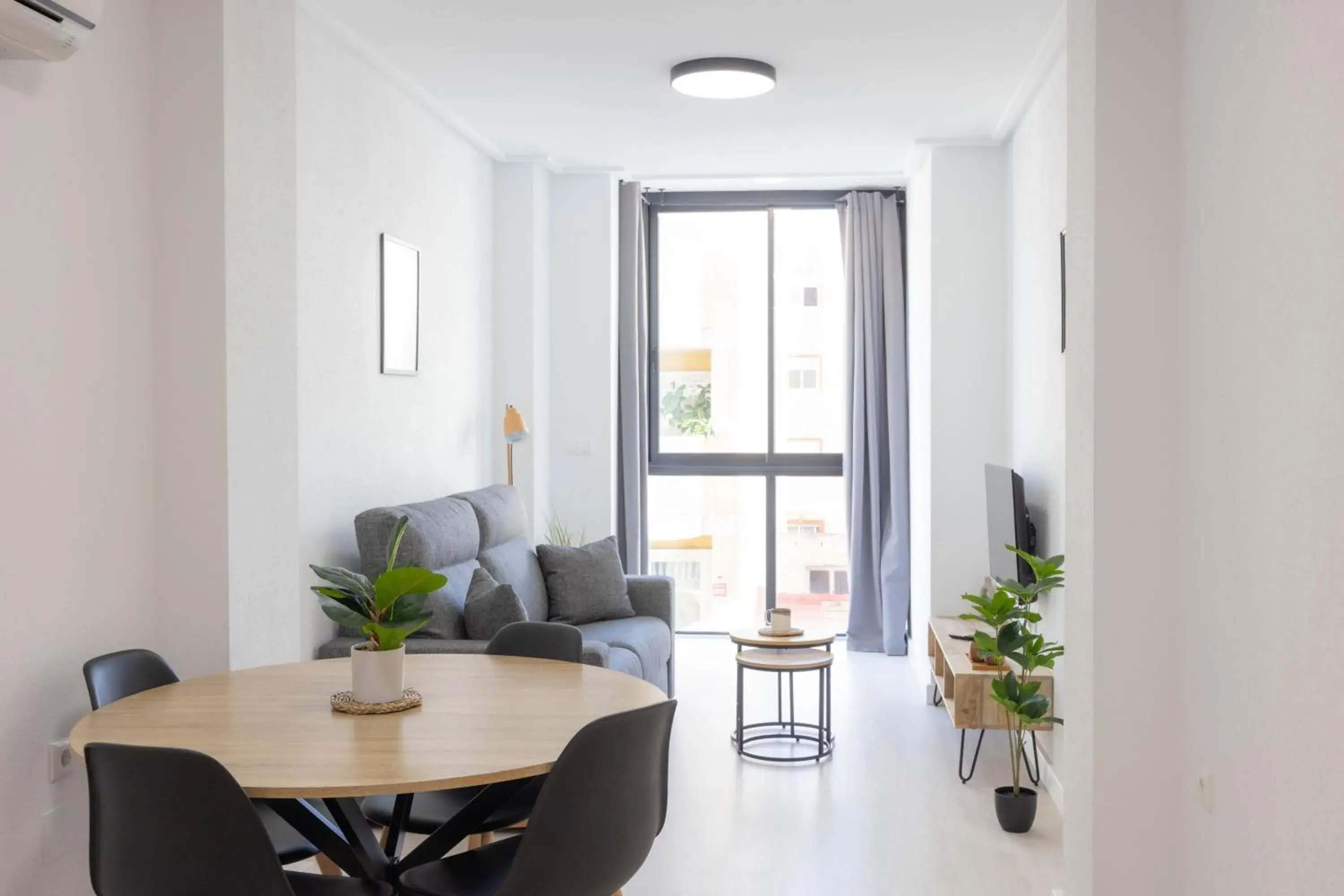 Two-Bedroom Apartment in Apartamentos Marina Playa de Torrevieja by Apartamentos Torrevieja Two-Bedroom Apartment in Apartamentos Marina Playa de Torrevieja by Apartamentos Torrevieja