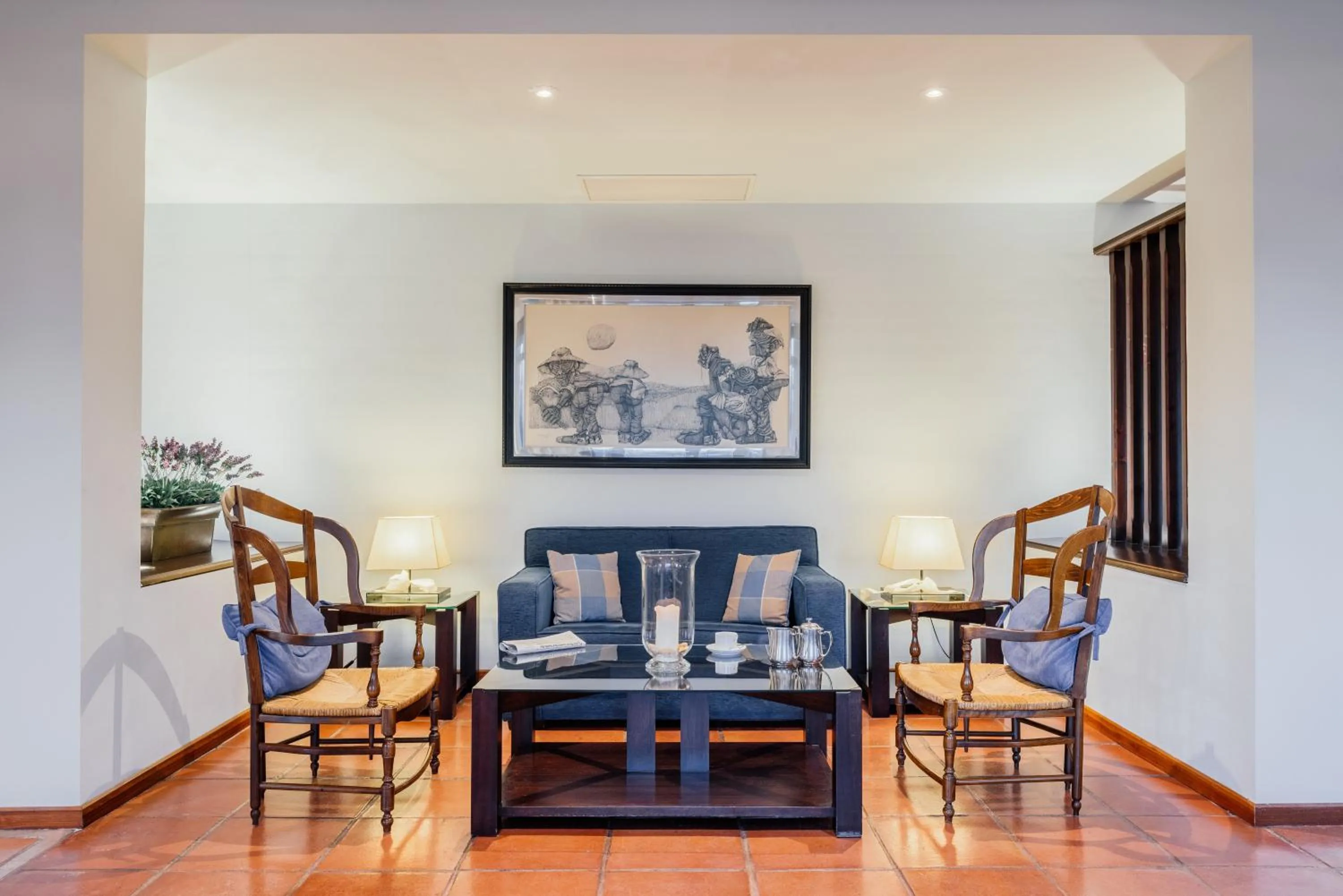 Communal lounge/ TV room in Parador de Manzanares