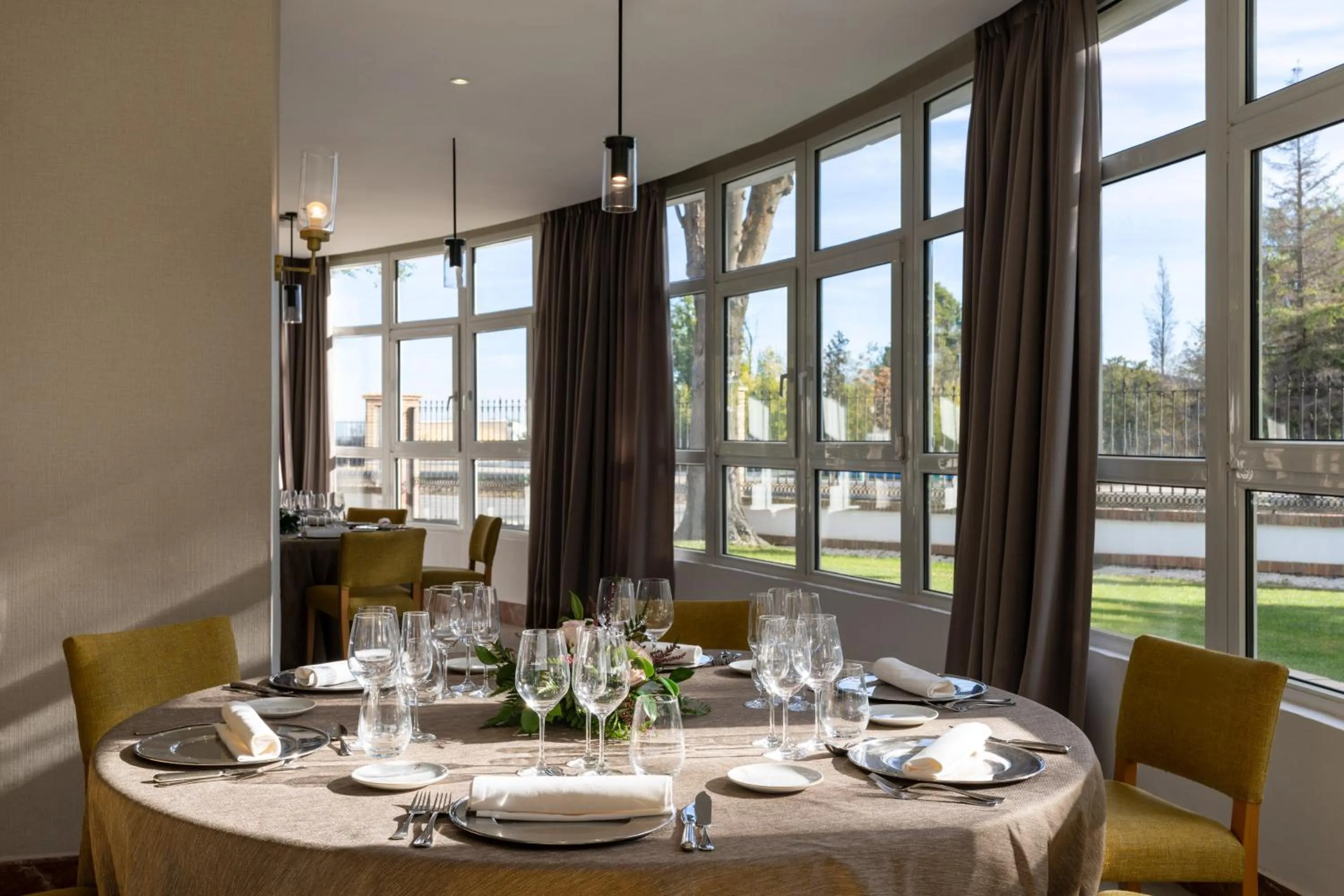 Restaurant/places to eat in Parador de Manzanares