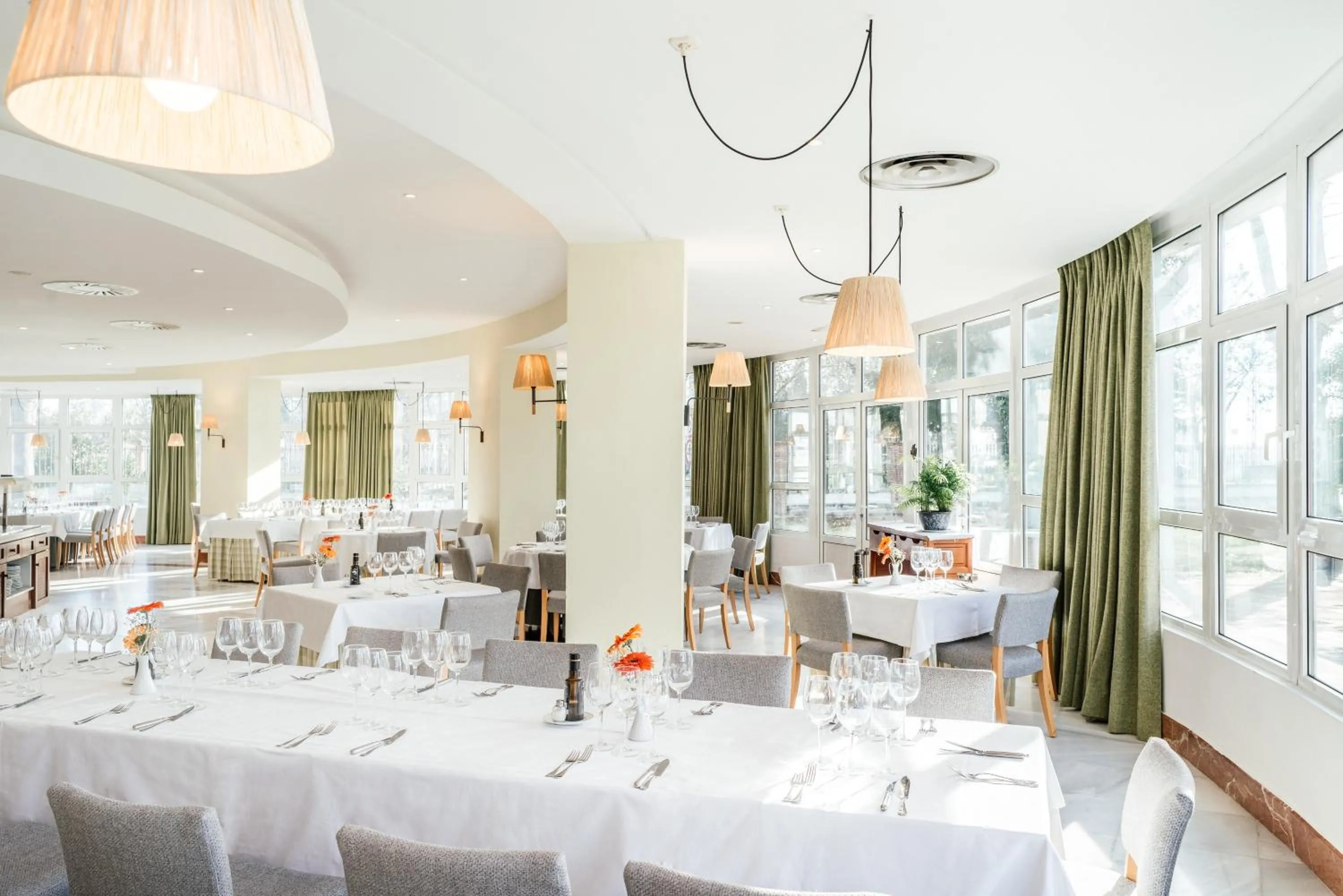 Restaurant/places to eat in Parador de Manzanares