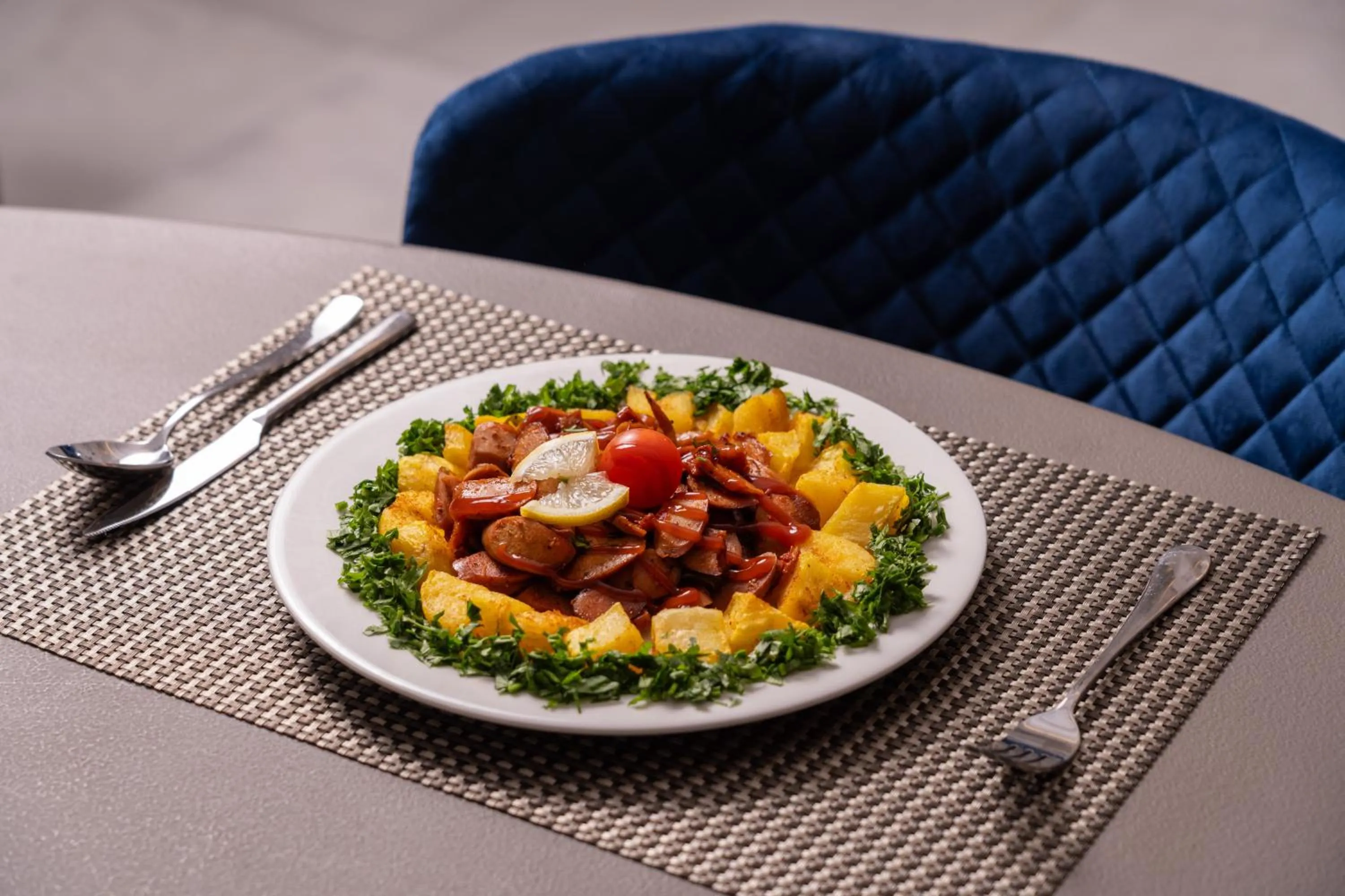 Food and drinks in Sunday Jeddah Hotel