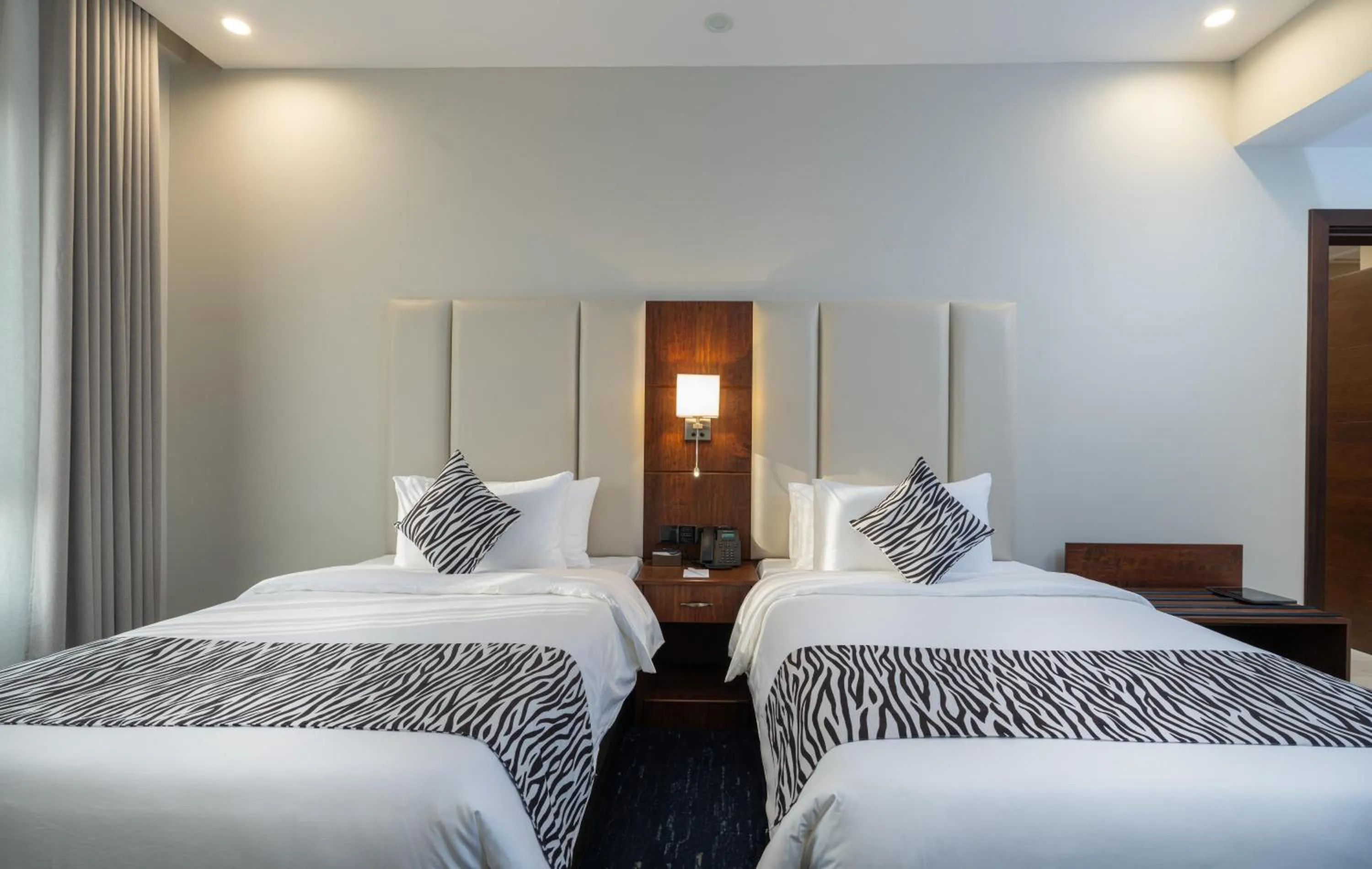 Photo of the whole room, Bed in Sunday Jeddah Hotel