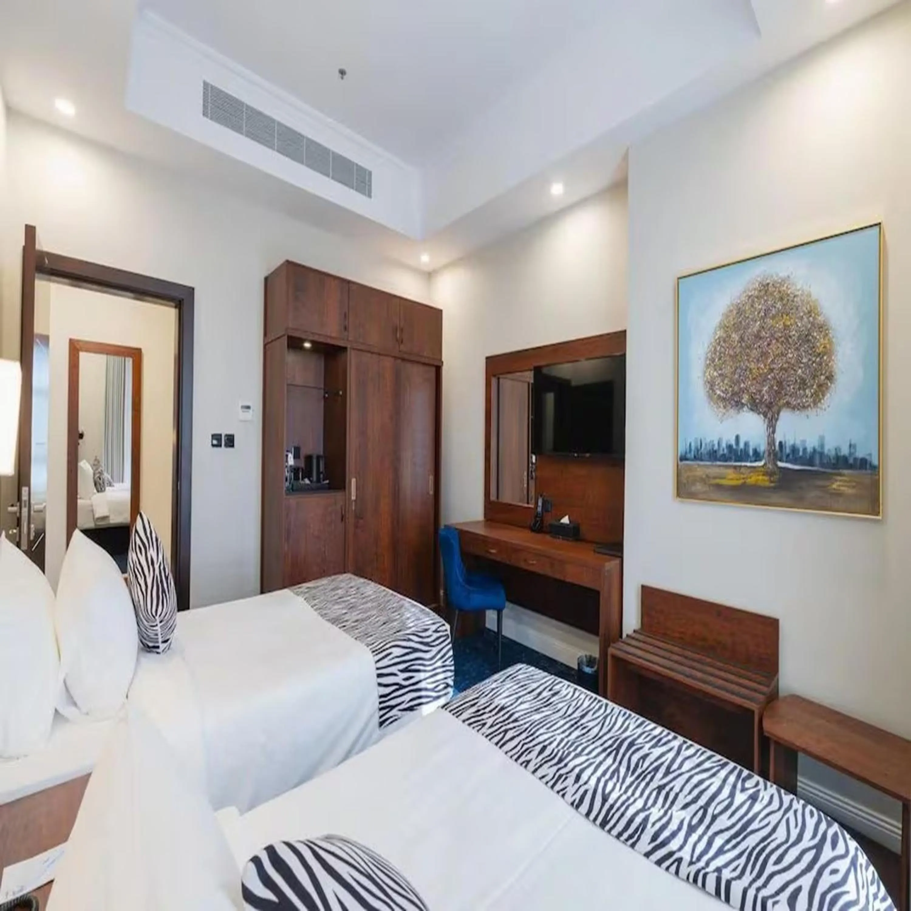 Photo of the whole room, Bed in Sunday Jeddah Hotel