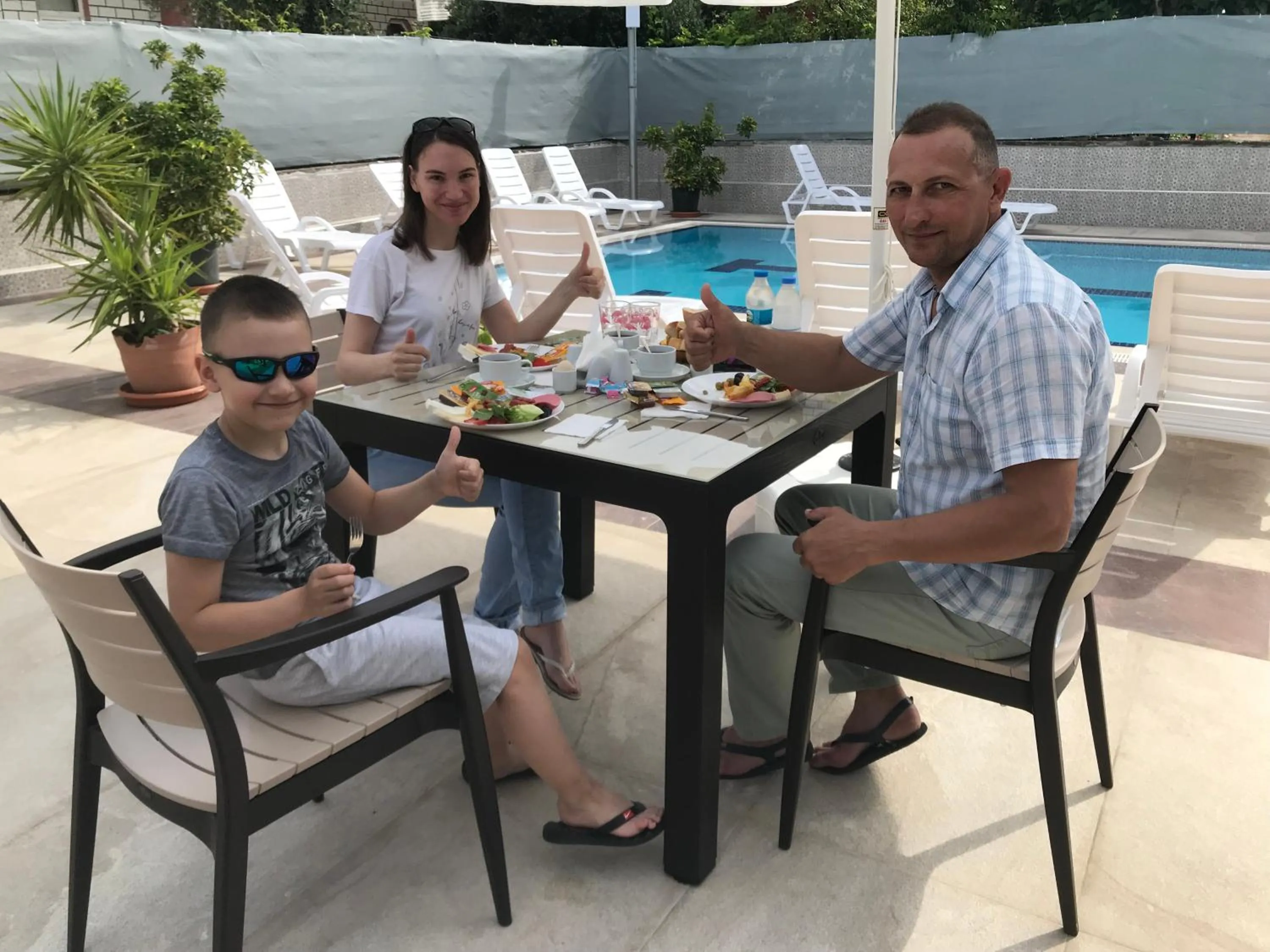 People in Oyster Boutique Hotel