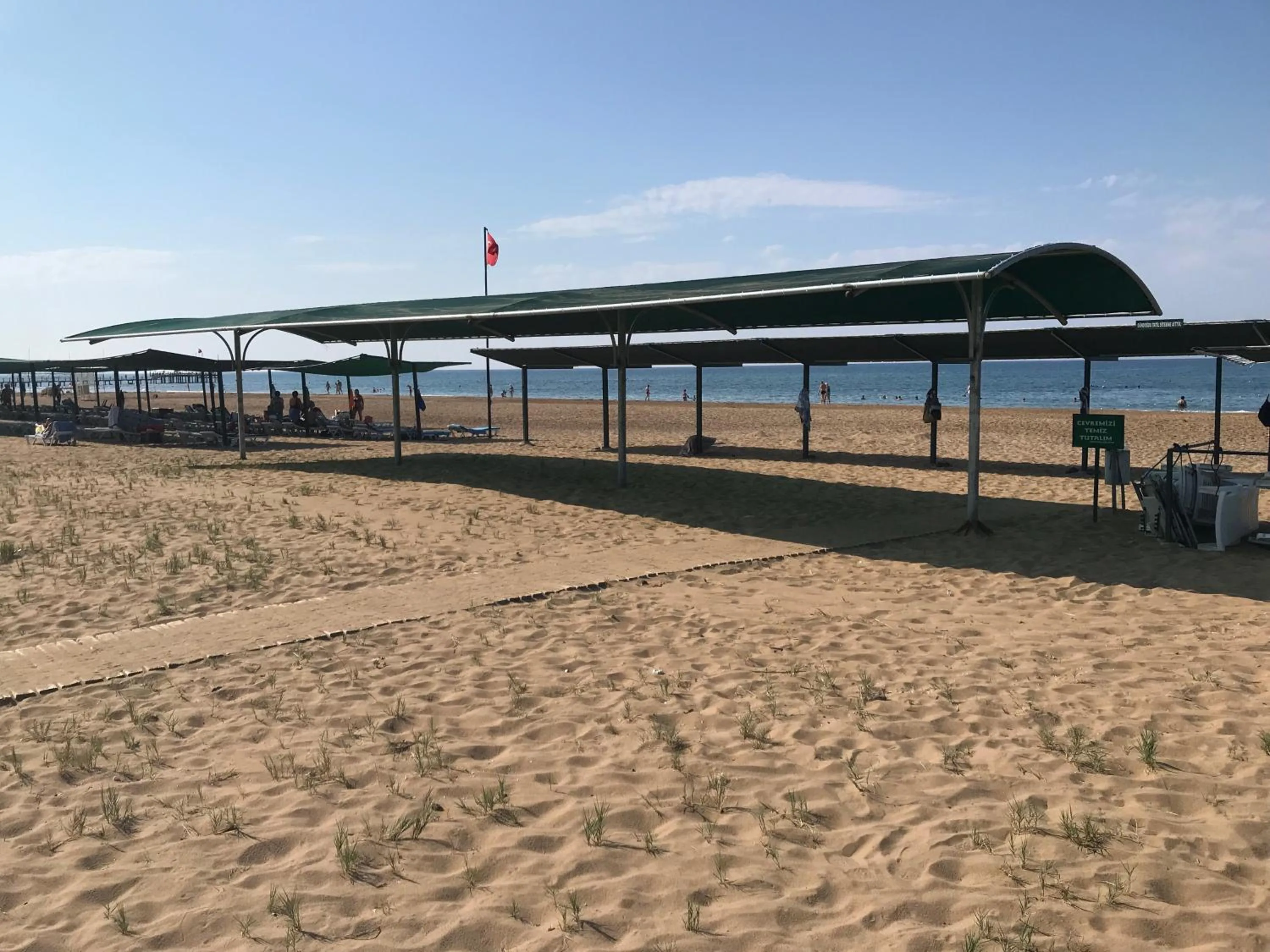 Beach in Oyster Boutique Hotel