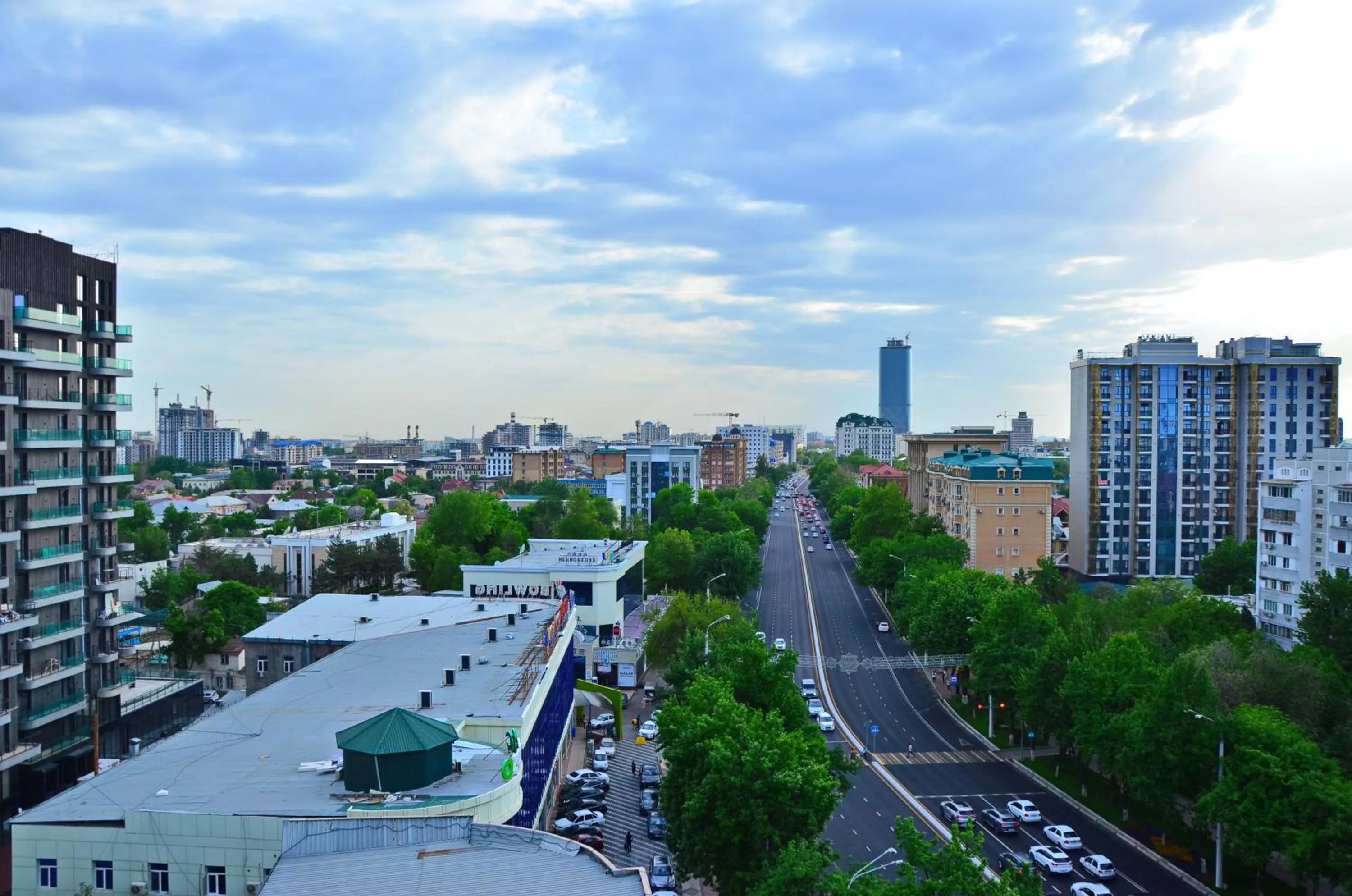 Neighbourhood in Karvan-N