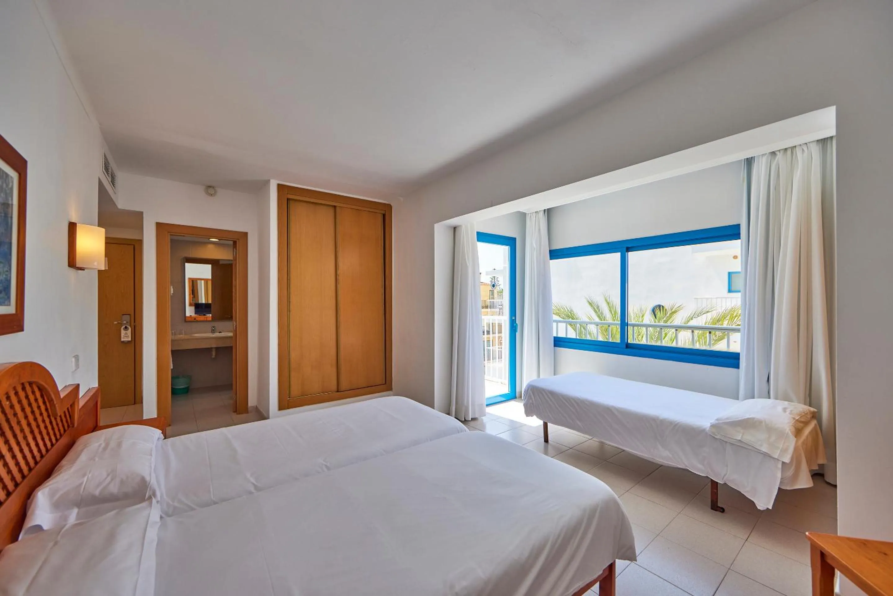 Bed in Ilusion Vista Blava