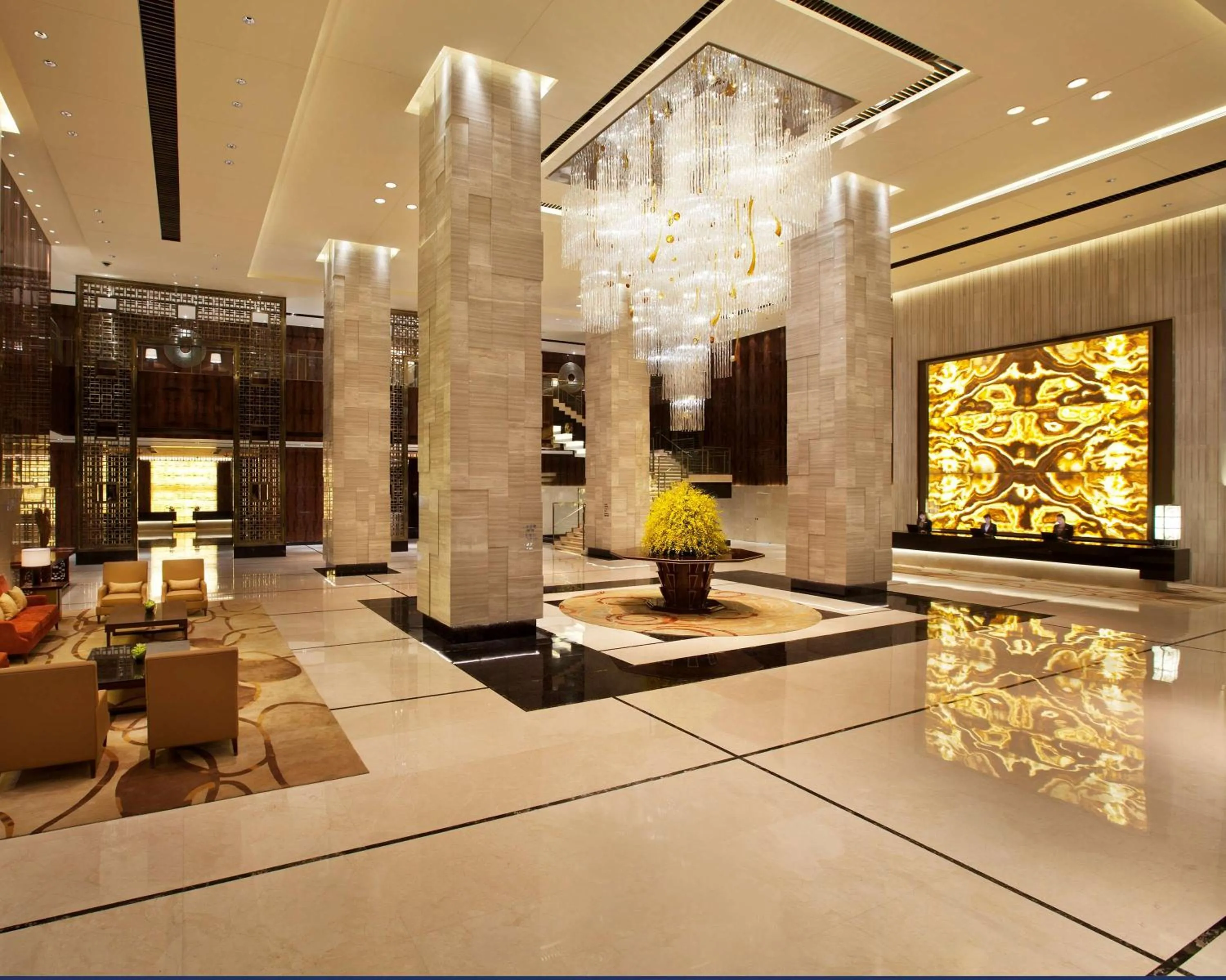 Lobby or reception in Hyatt Regency Jinan