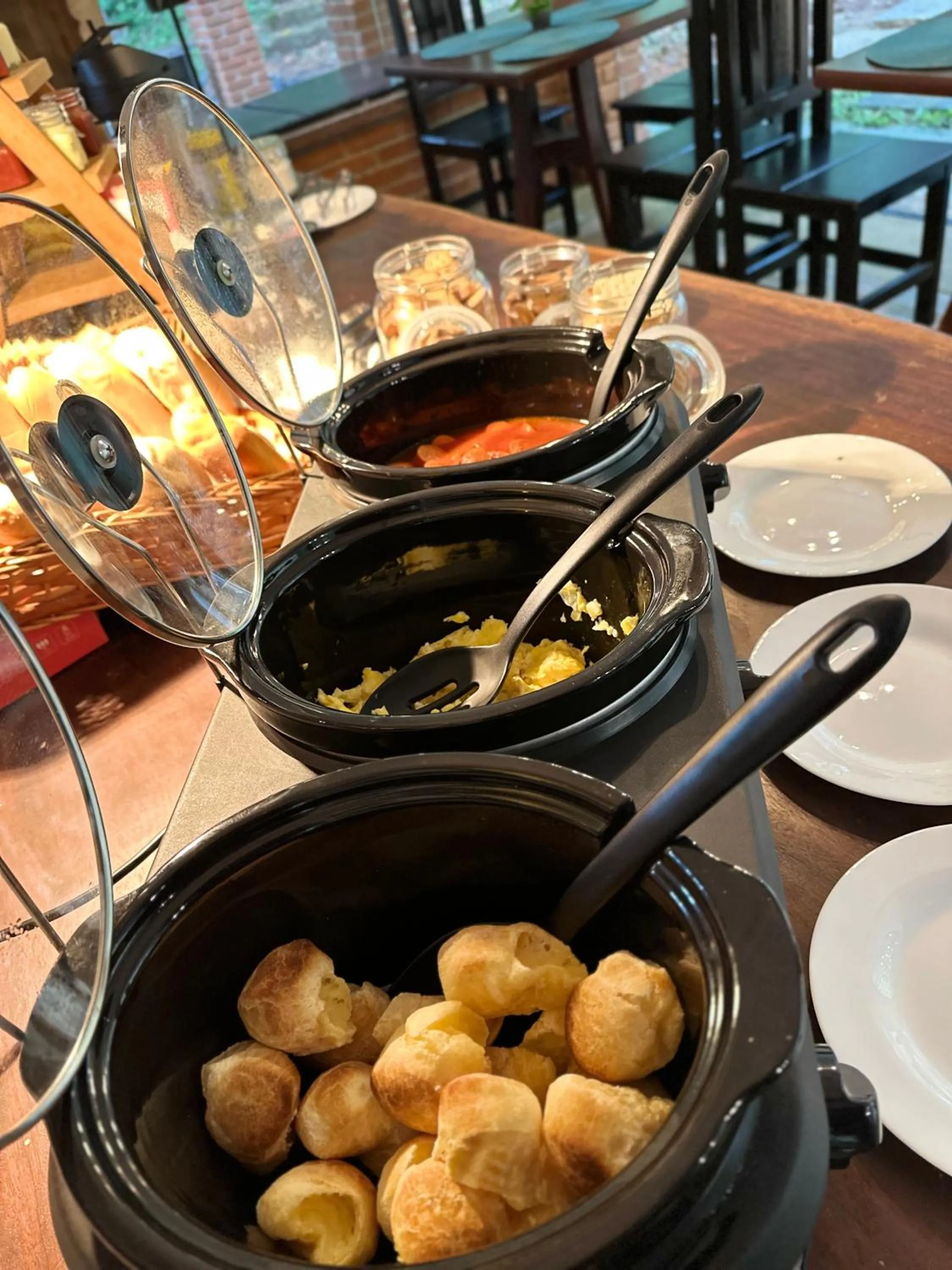 Breakfast in Cocanha Beach Pousadas