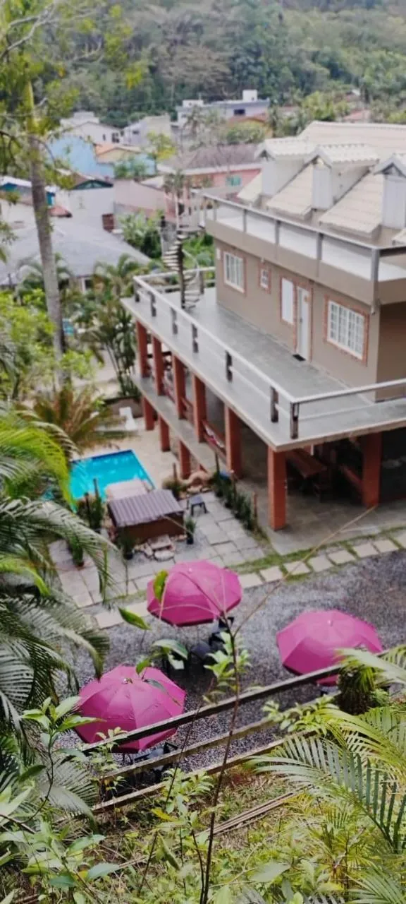 Property building in Cocanha Beach Pousadas