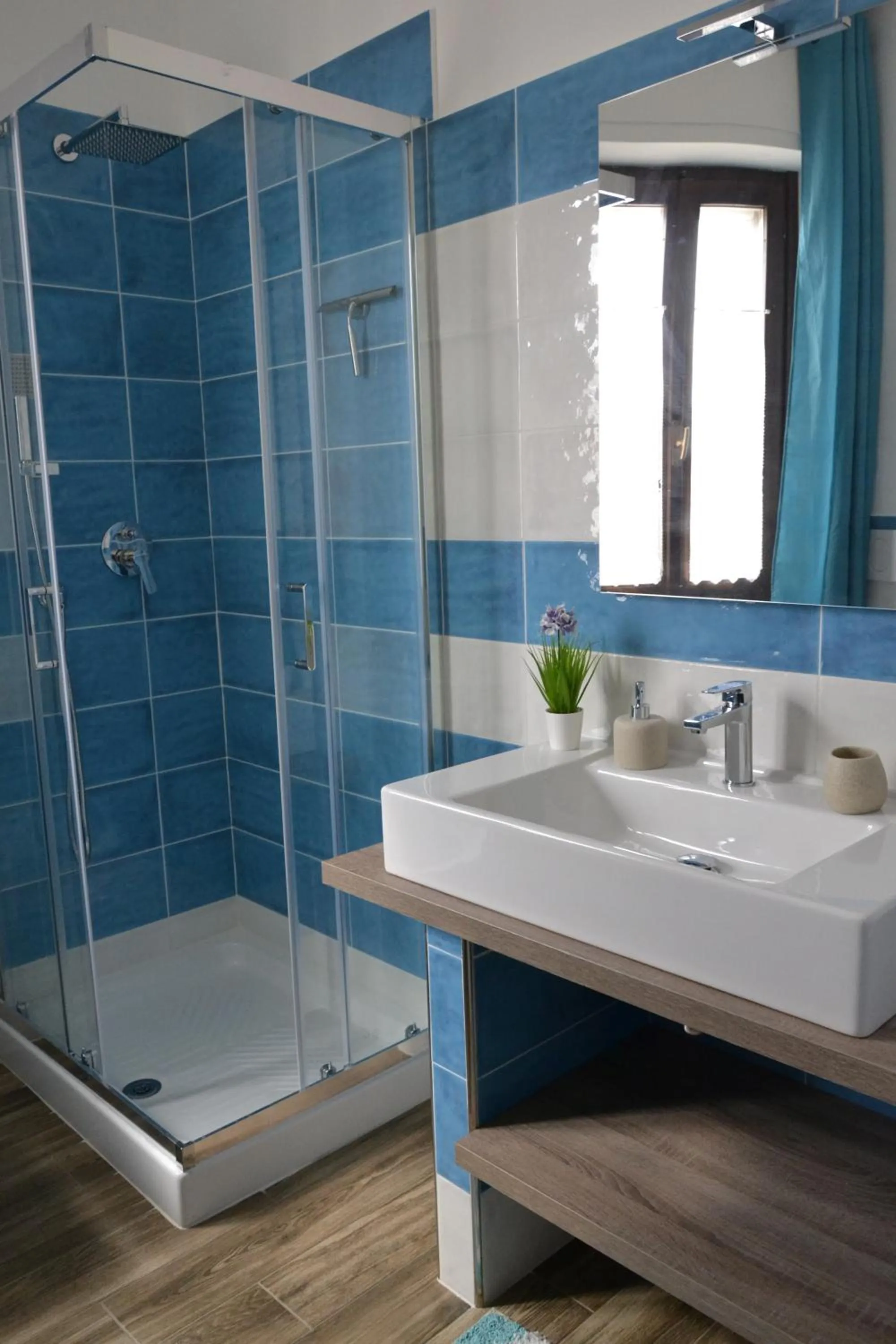 Shower in White Beach