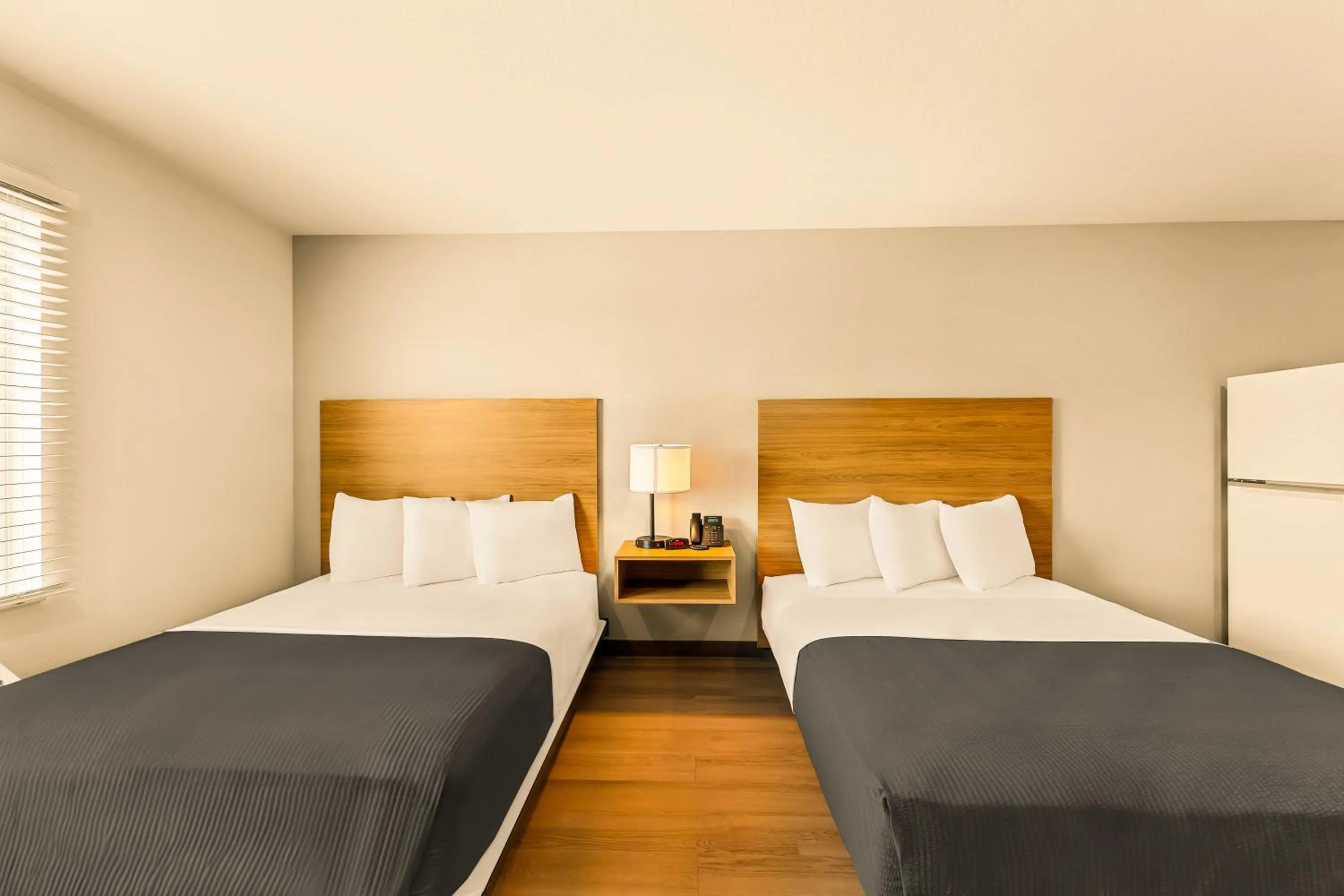 Bed in LivAway Suites Seattle- Renton