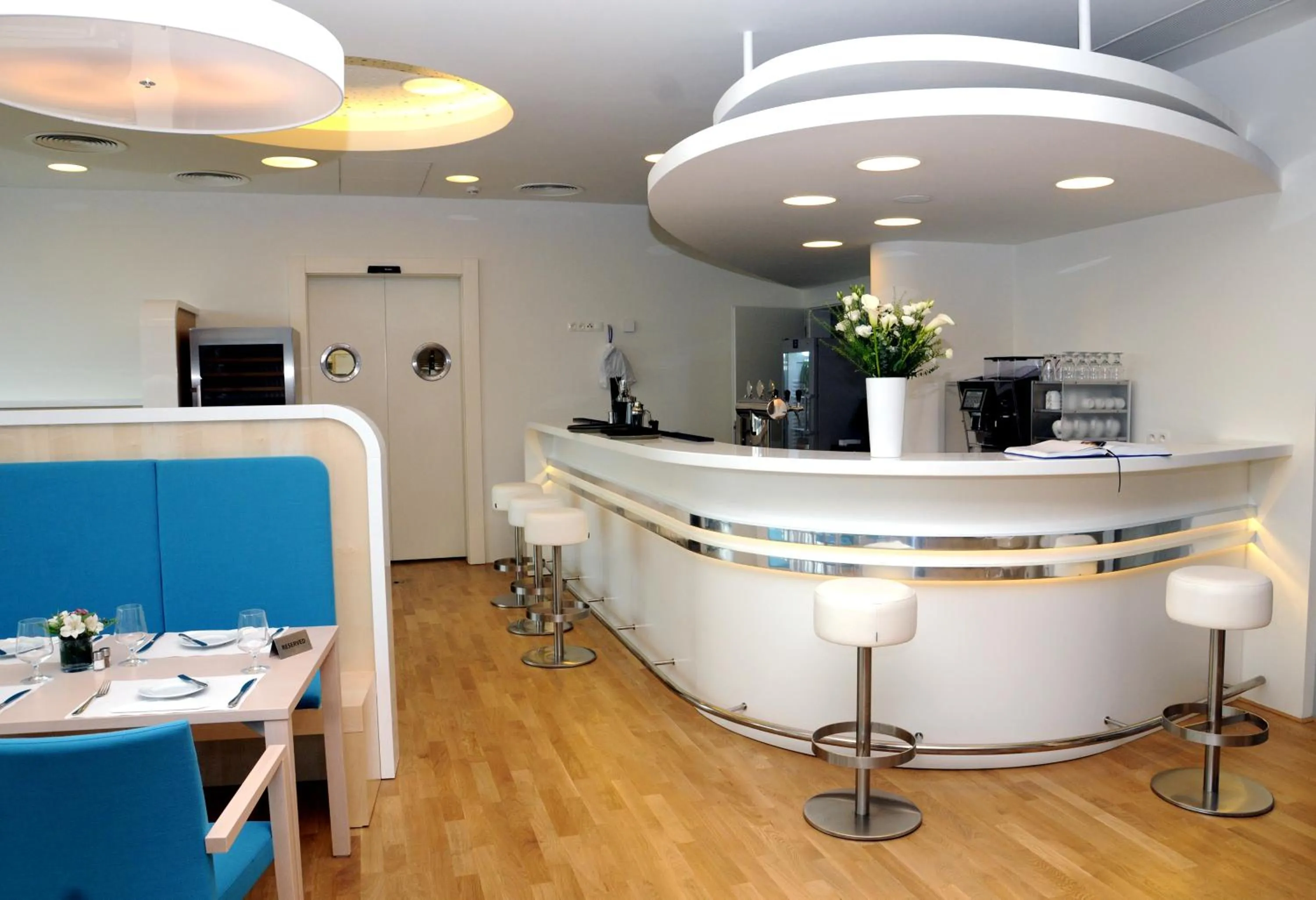 Lounge or bar in Hotel Erwin Junker