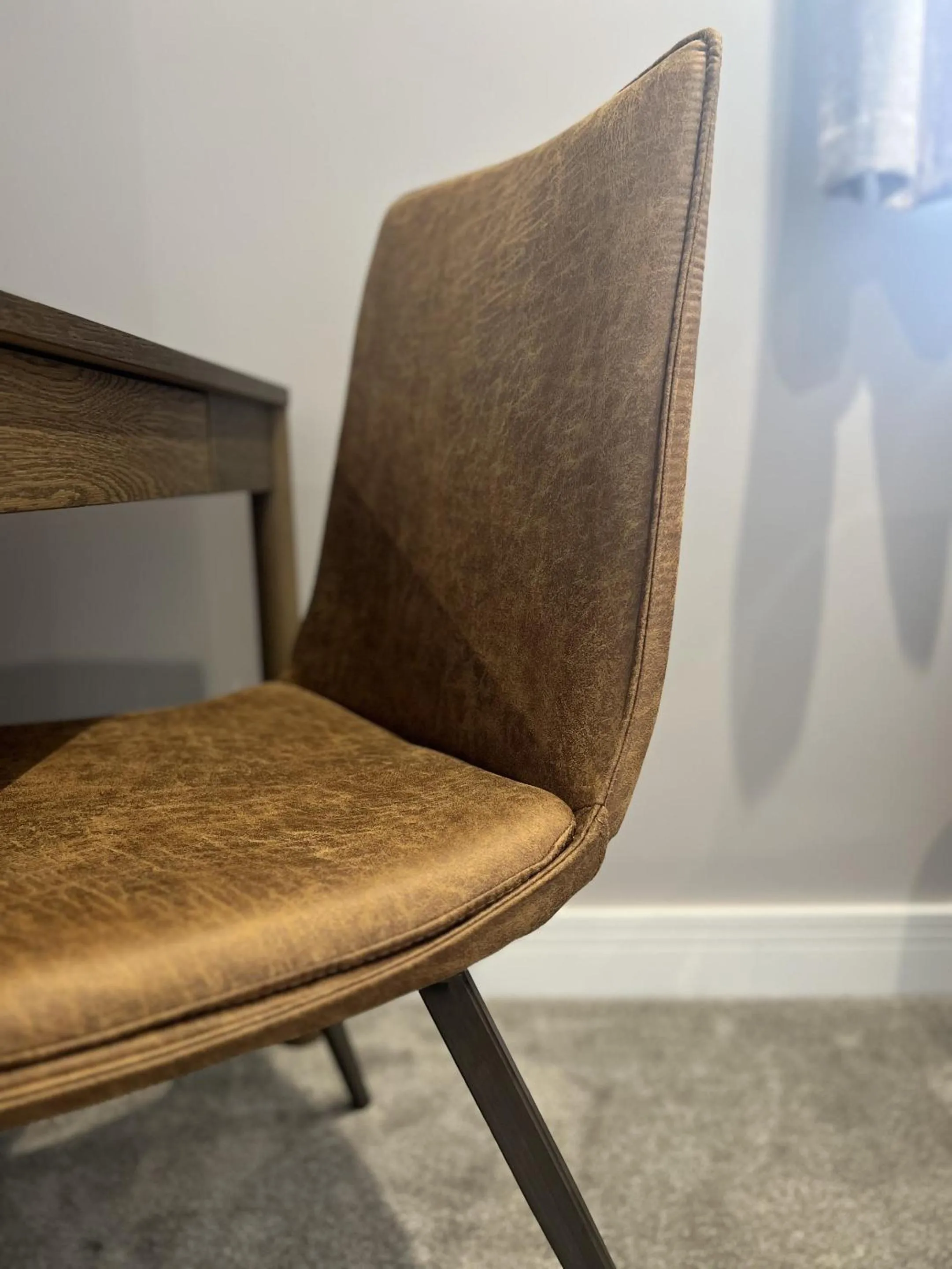 Bedroom in Tuckers Inn