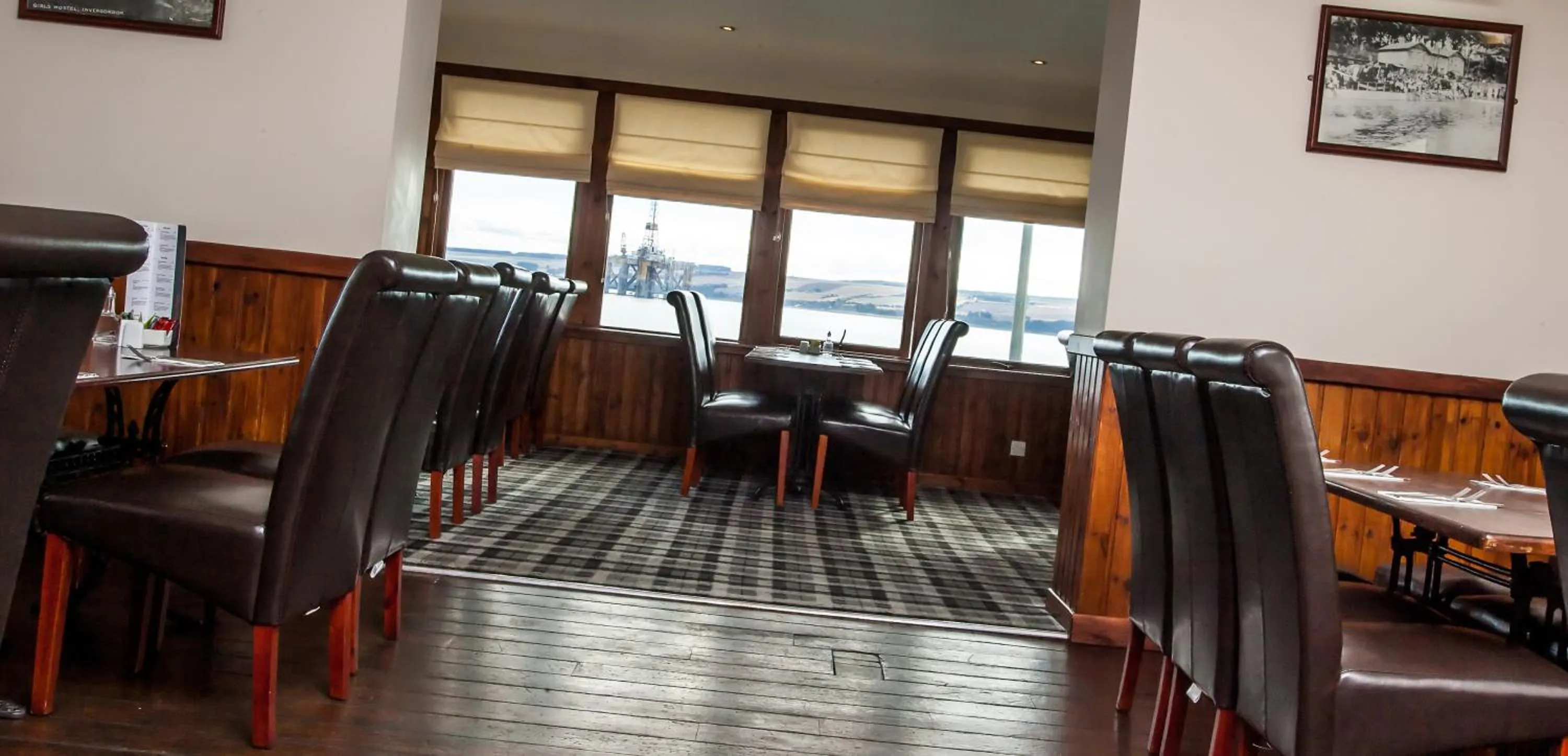 Dining area in Tuckers Inn