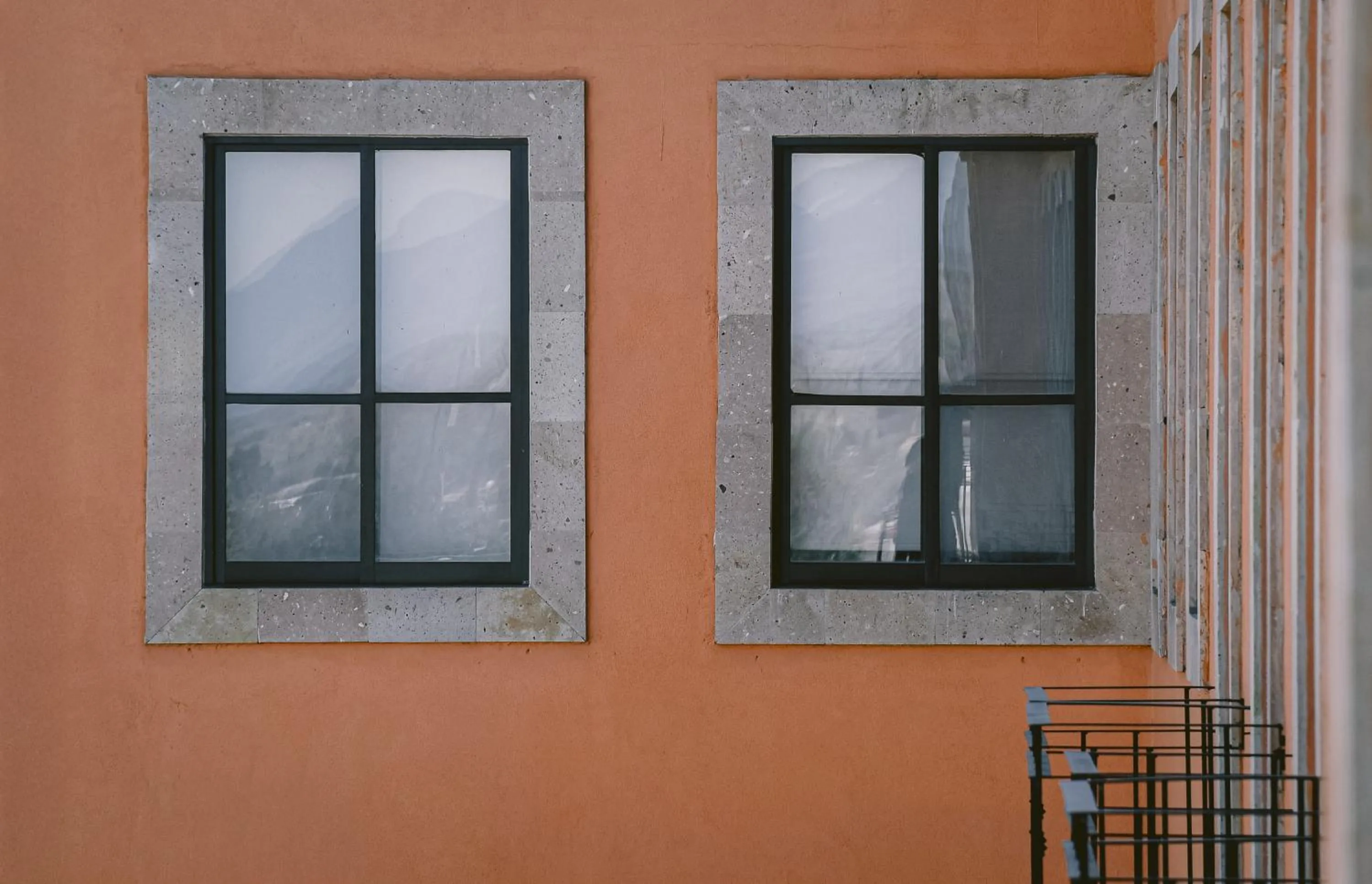 Decorative detail in Hotel La Estación