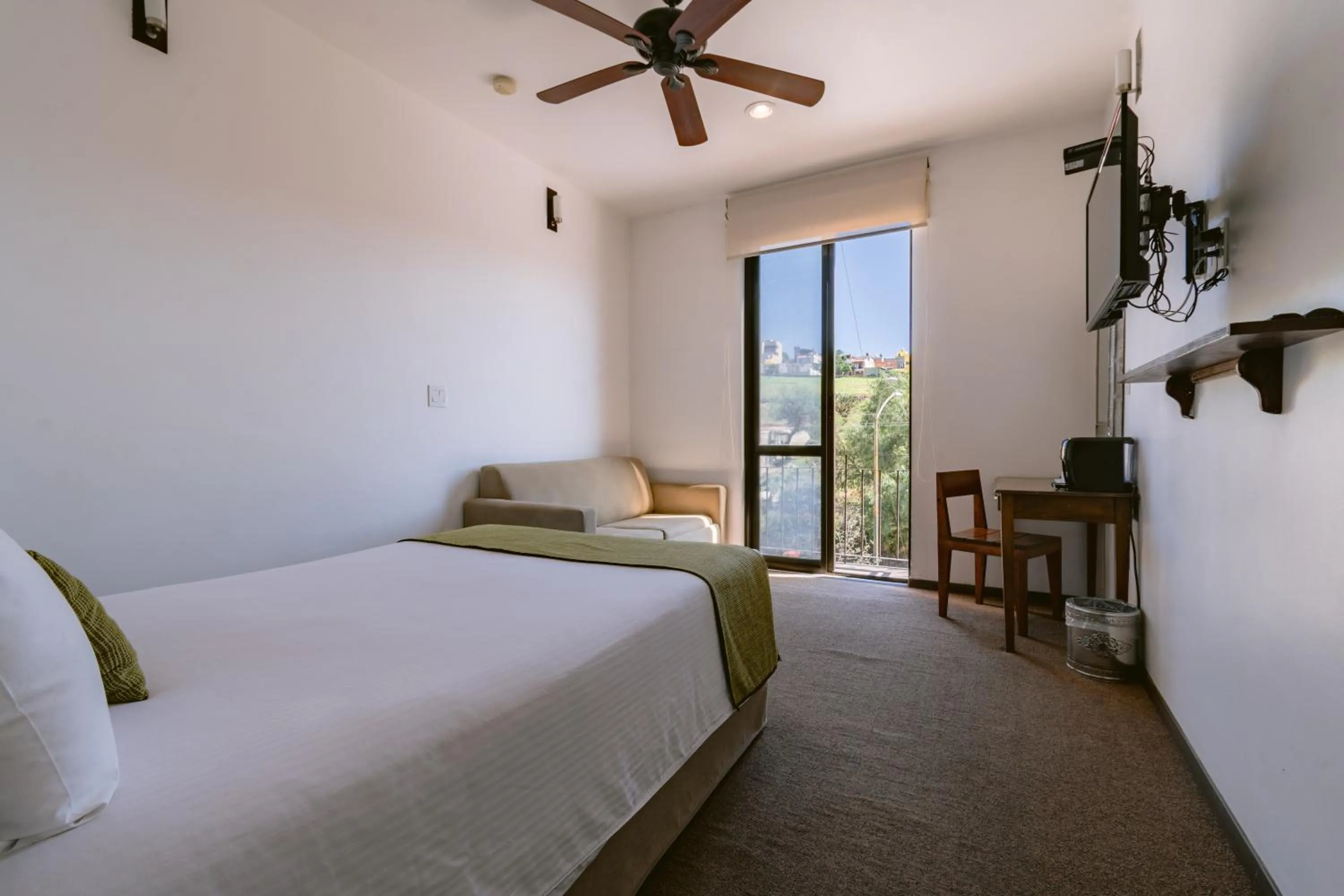 Photo of the whole room, Bed in Hotel La Estación