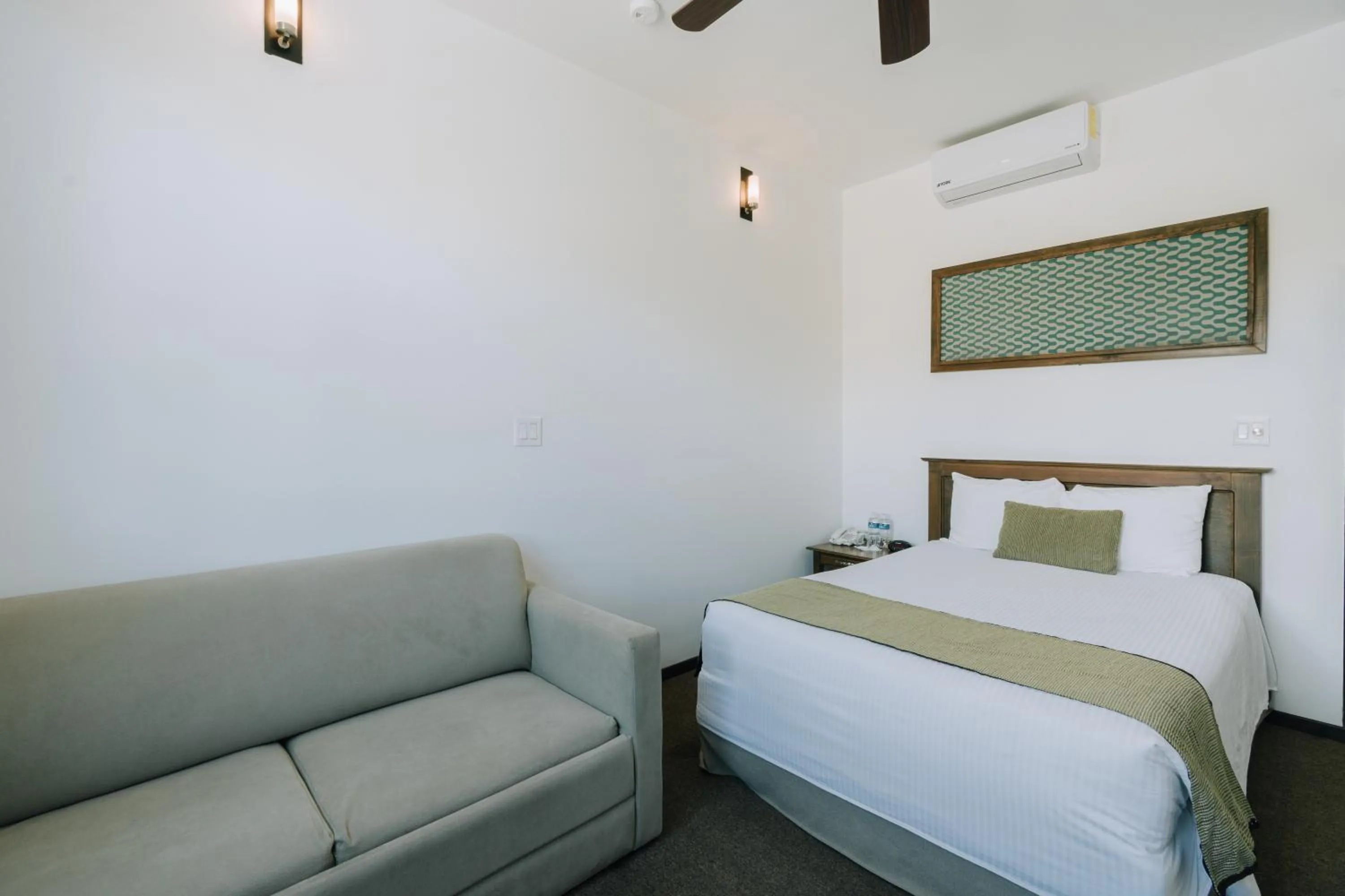 Photo of the whole room, Bed in Hotel La Estación