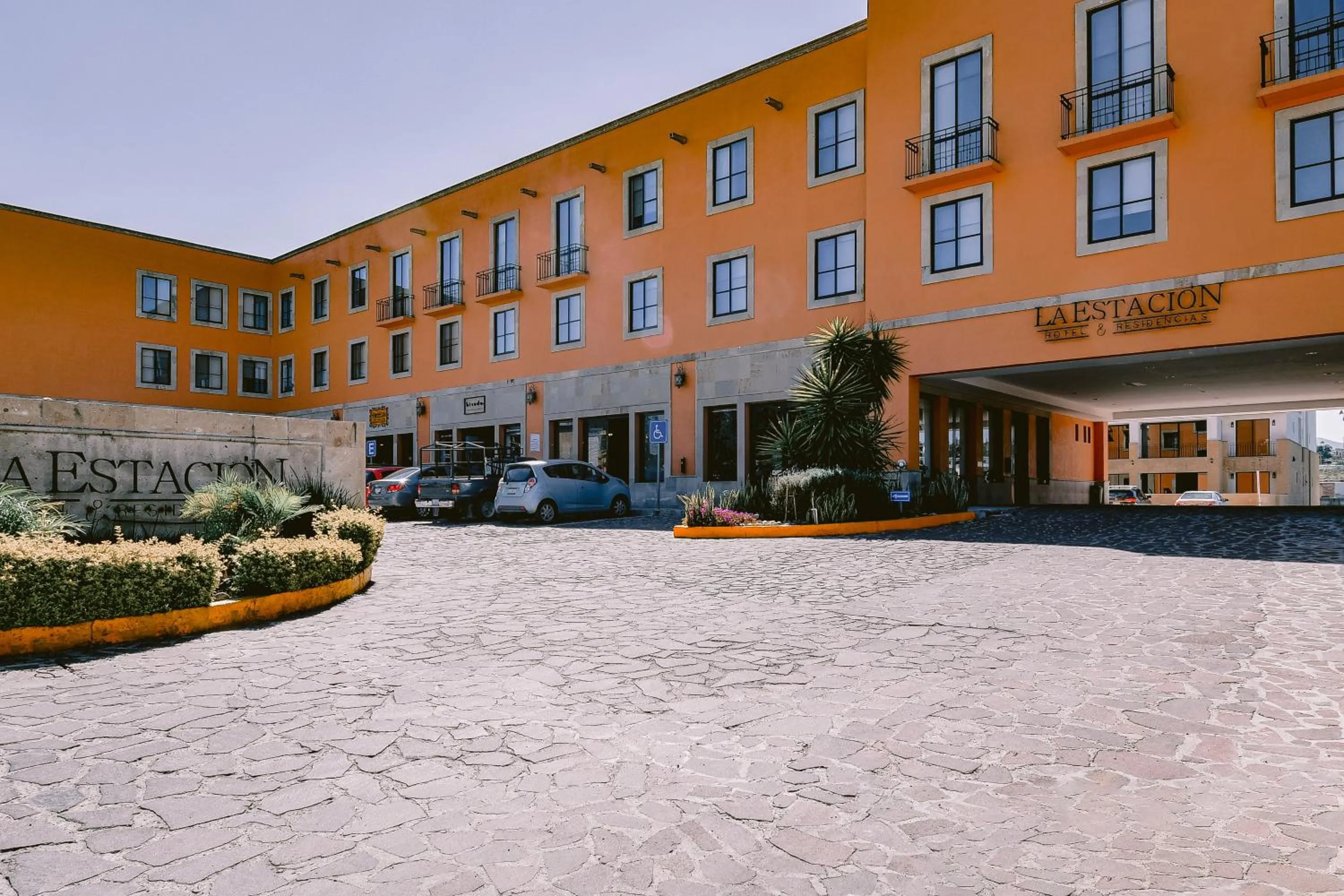 Property building in Hotel La Estación