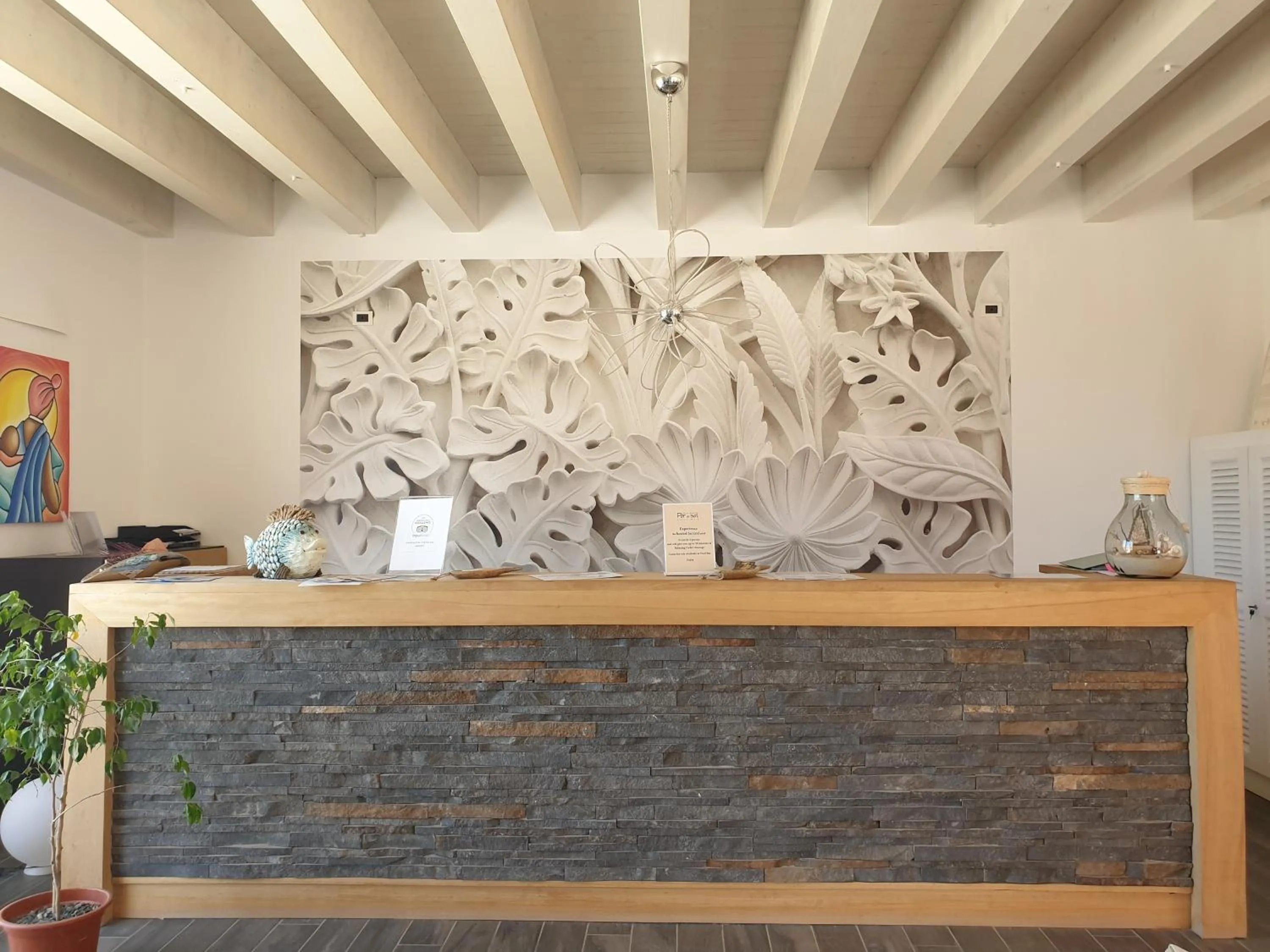 Lobby or reception in Aparthotel Por do Sol