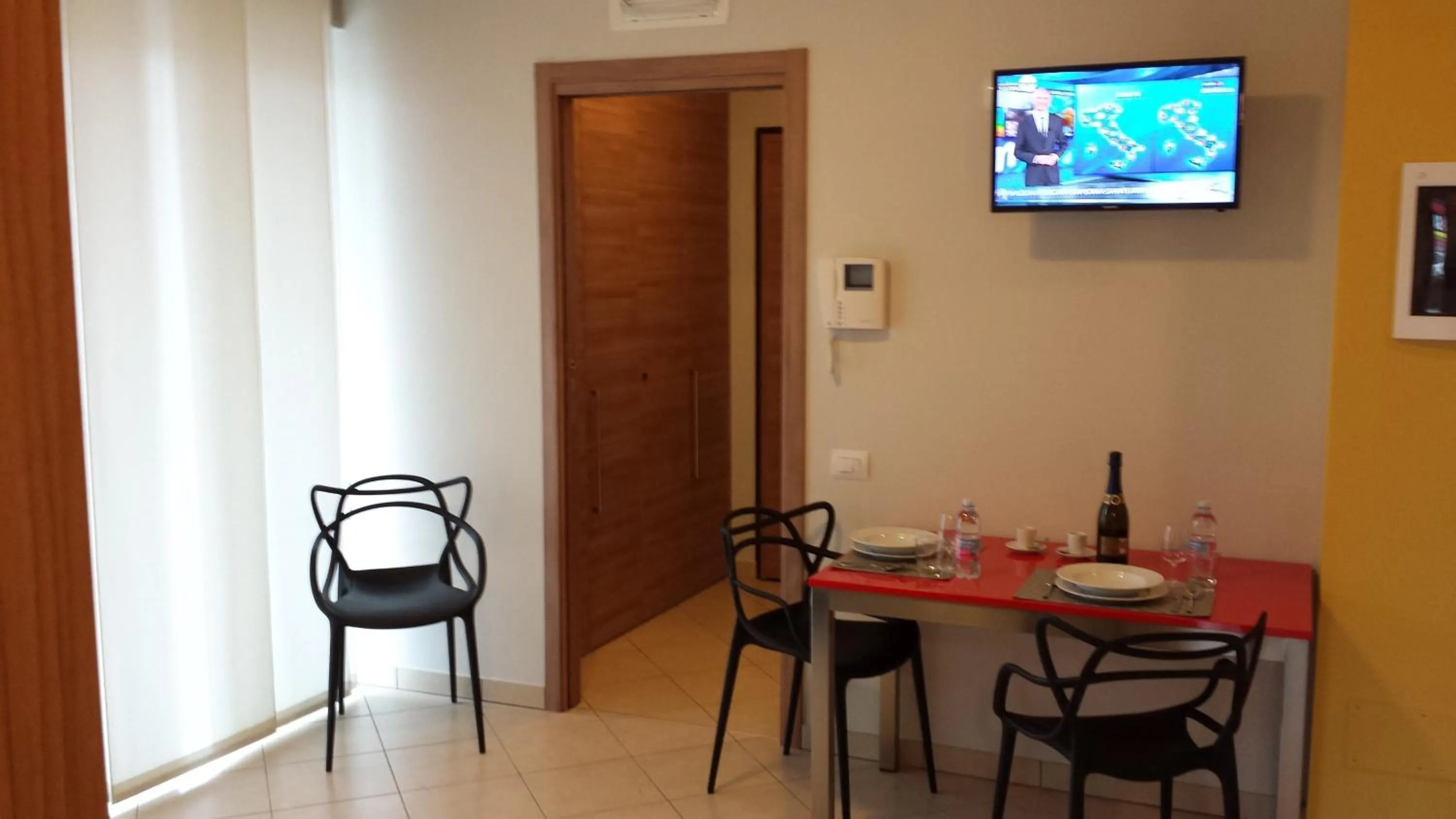 One-Bedroom Apartment in Residence Luna di Monza