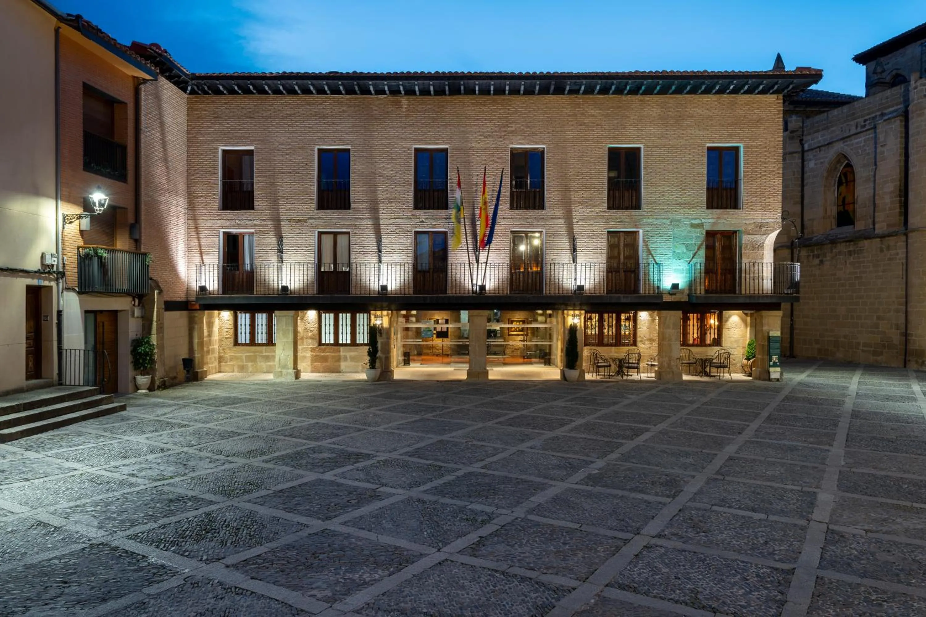 Property building in Parador de Santo Domingo de la Calzada