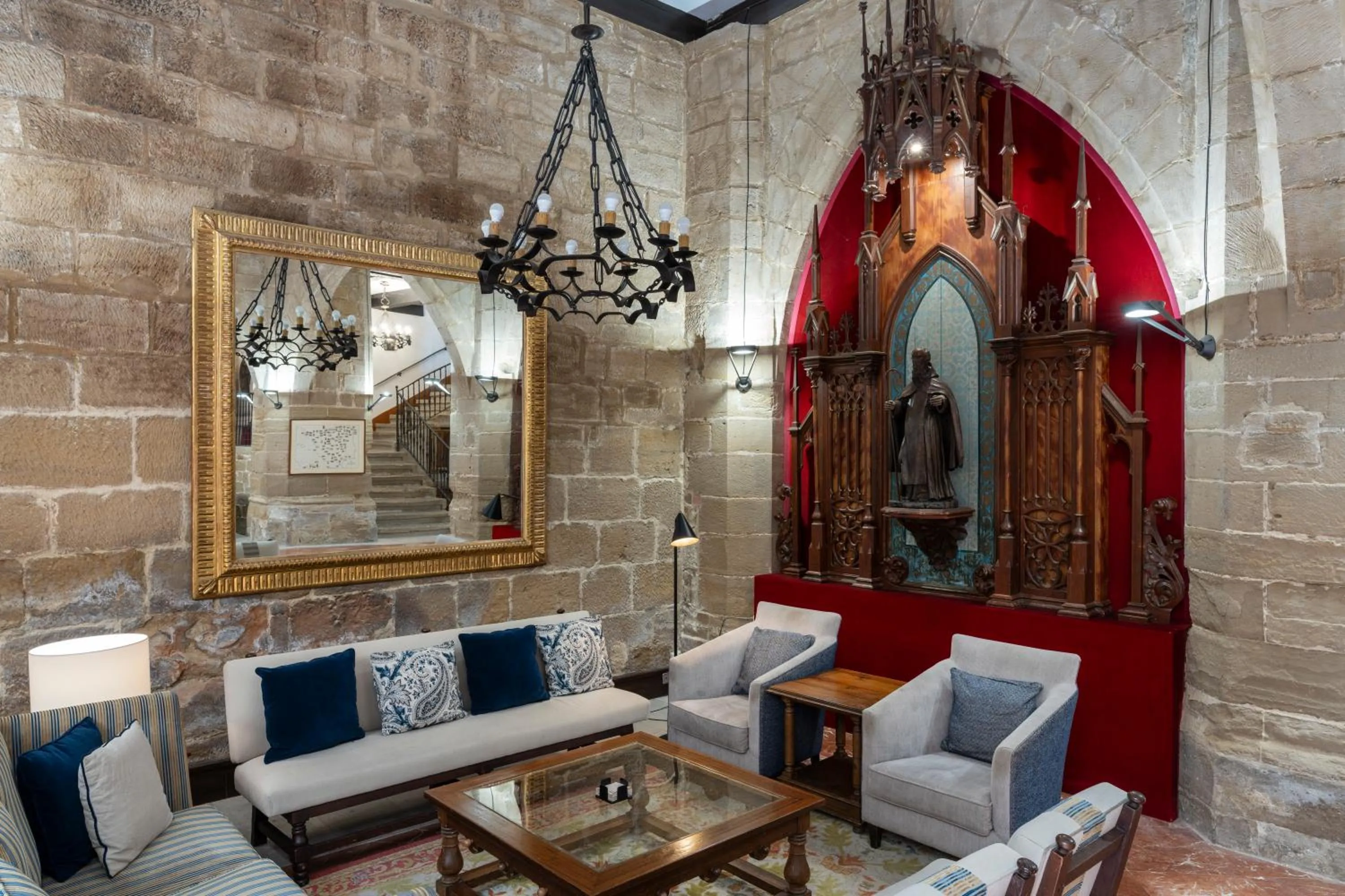 Property building in Parador de Santo Domingo de la Calzada