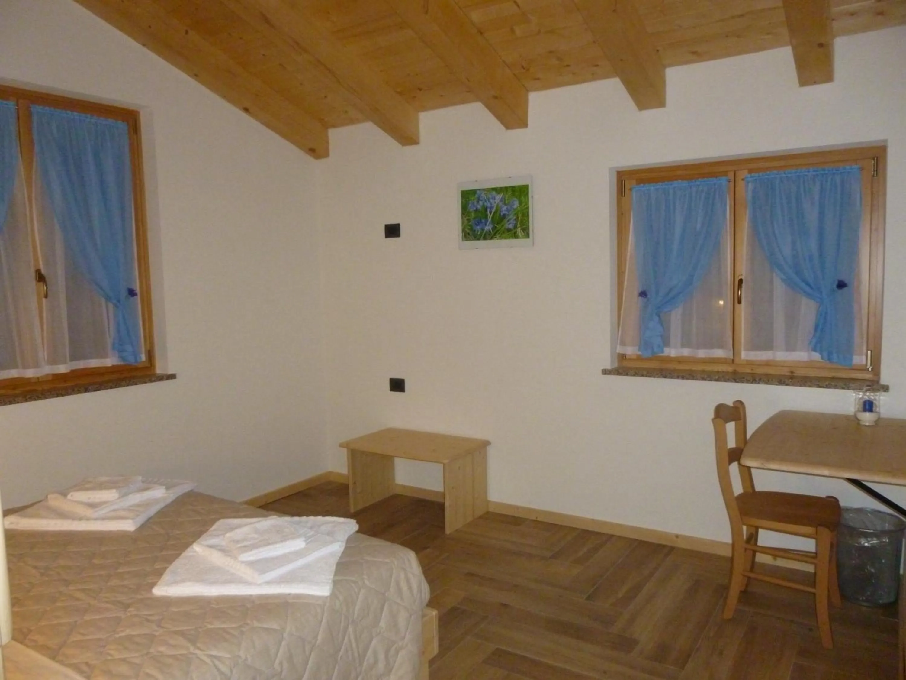 Bedroom, Bed in Agriturismo Fattoria Dalcastagnè