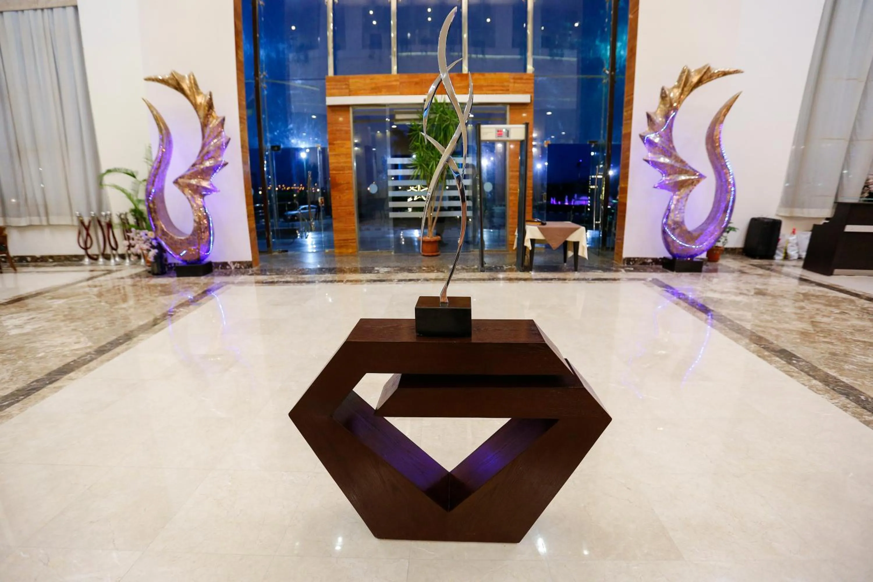 Lobby or reception in Tolip Family Park Hotel