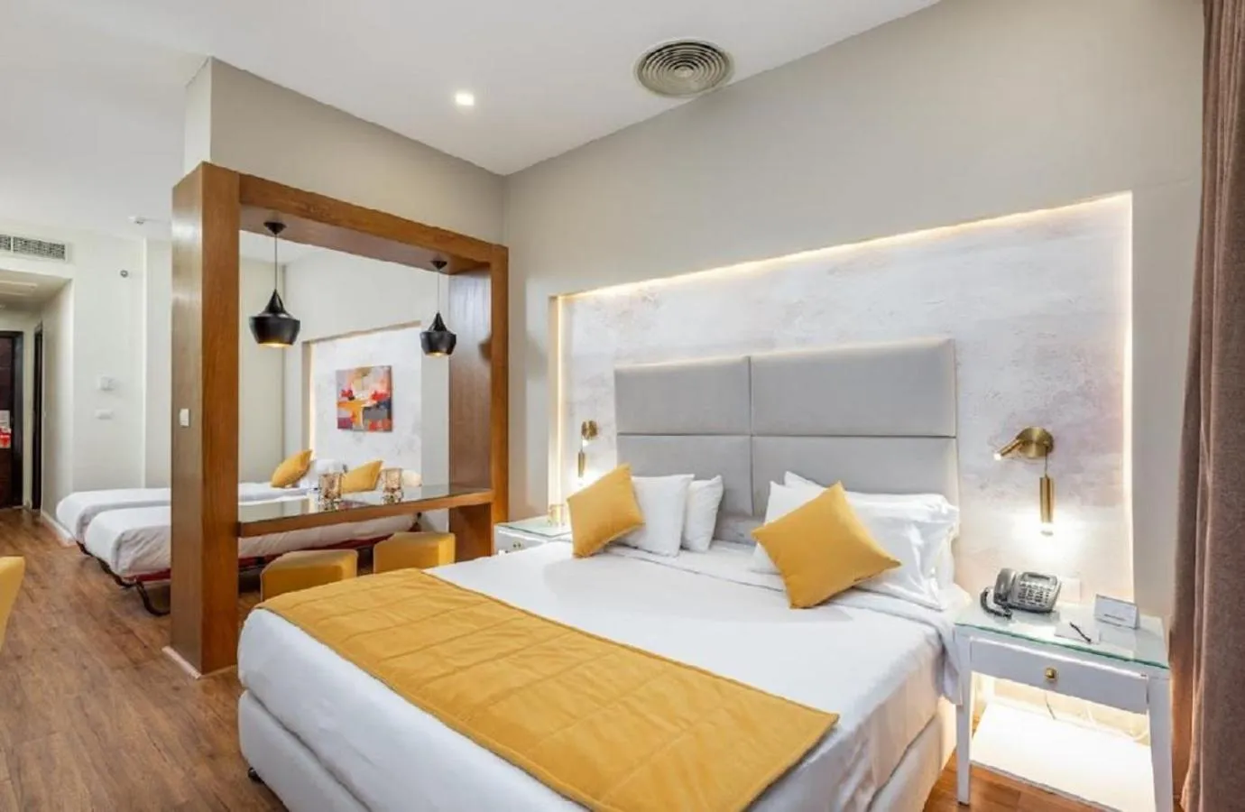 Bedroom, Bed in Tolip Family Park Hotel