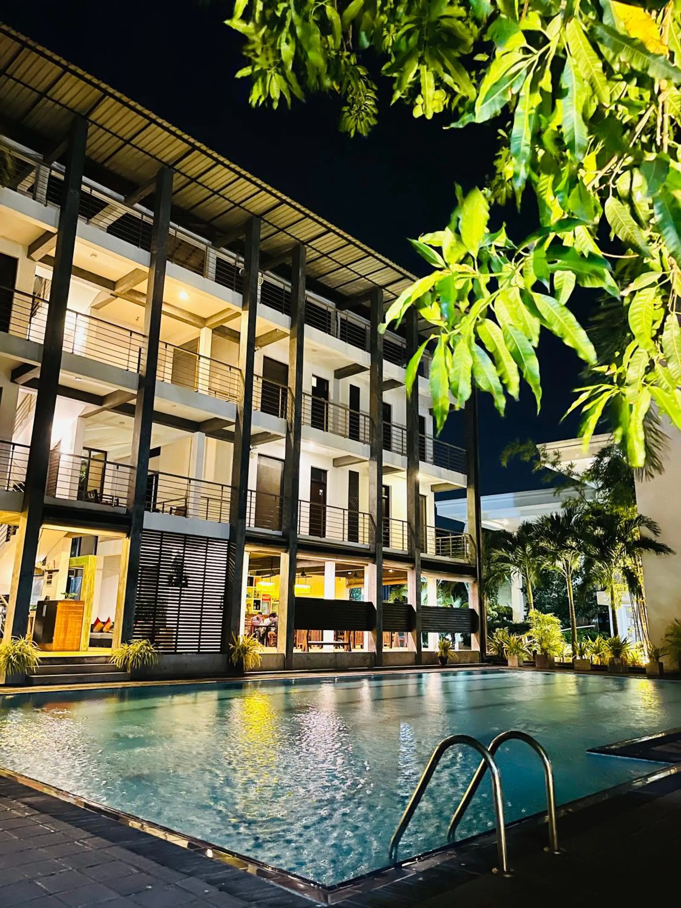 Property building in Olanro Hotel Negombo