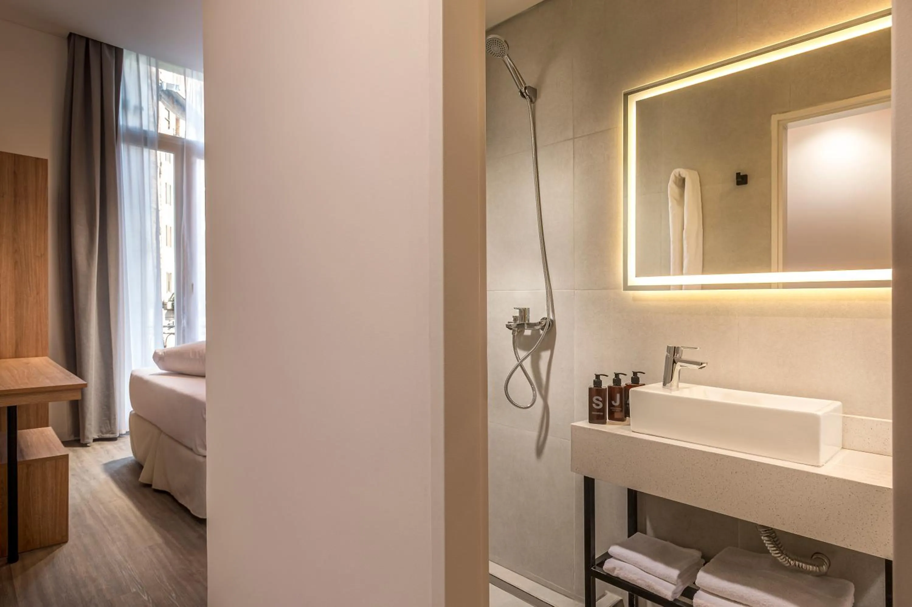 Bed in Up Central Córdoba