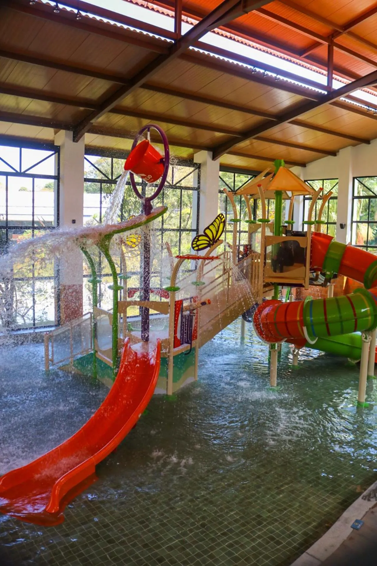 Swimming pool in Hotel Fazenda Vilarejo All Inclusive