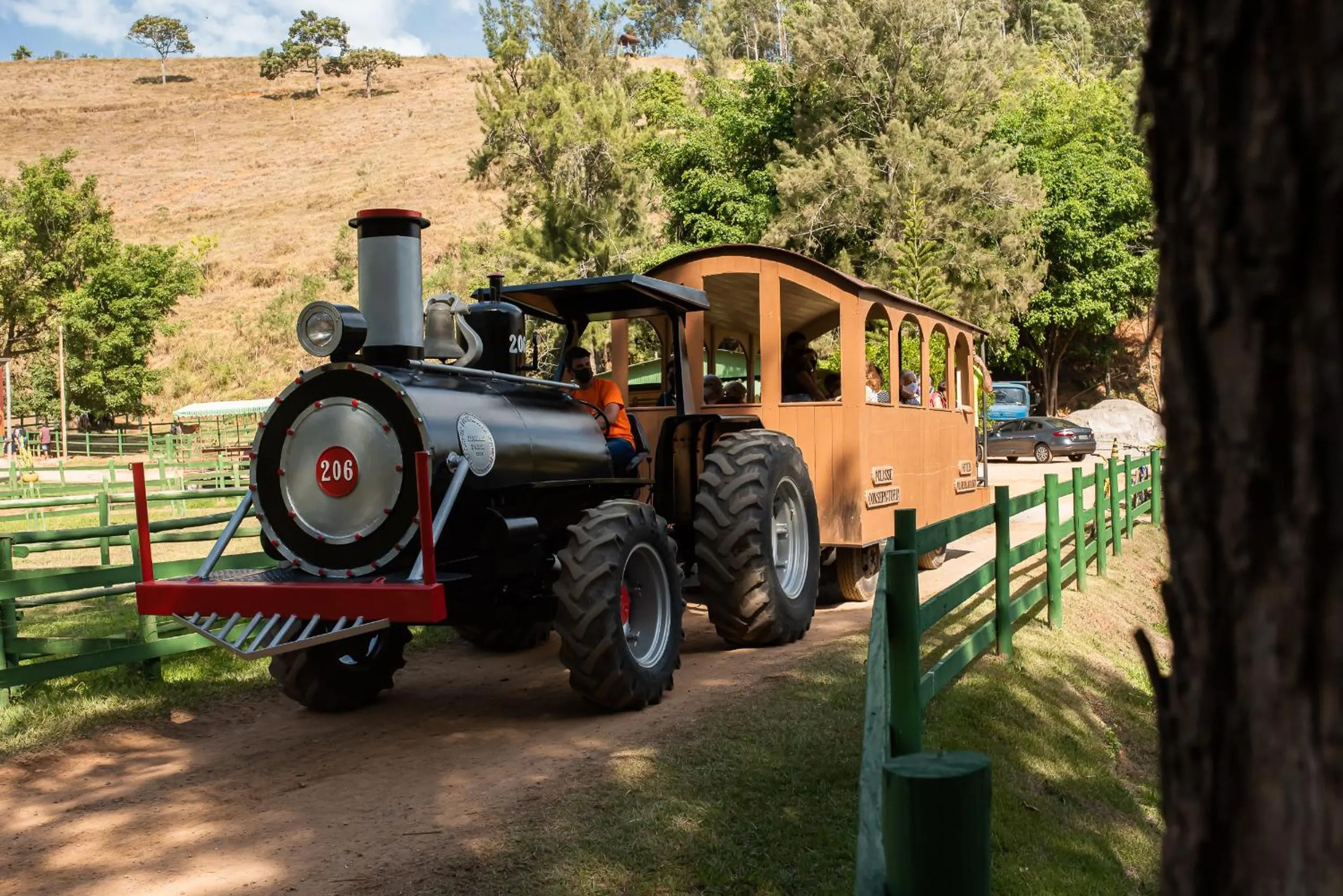 Day in Hotel Fazenda Vilarejo All Inclusive