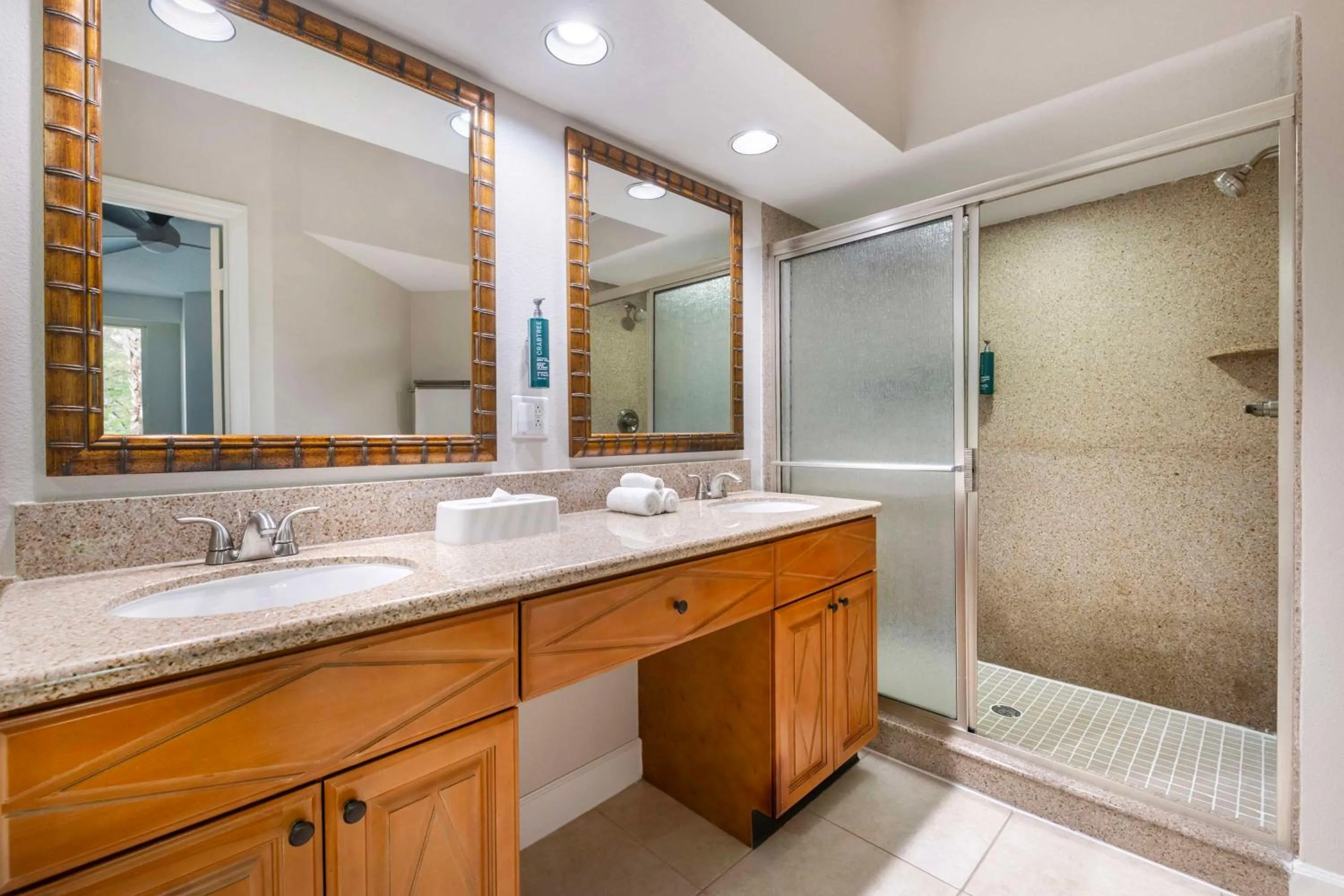 Bathroom in Hilton Vacation Club Cypress Pointe Orlando