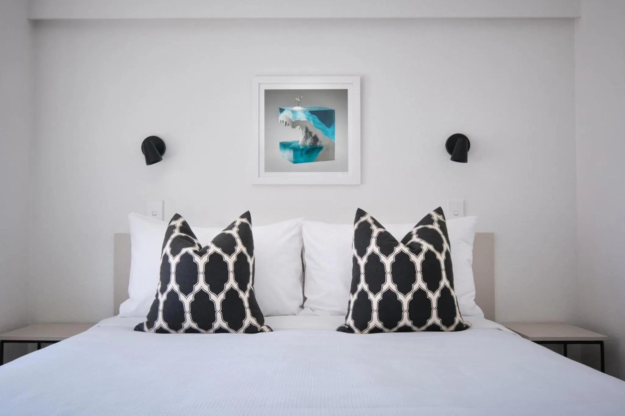 Bed in The Mission Belle Motel