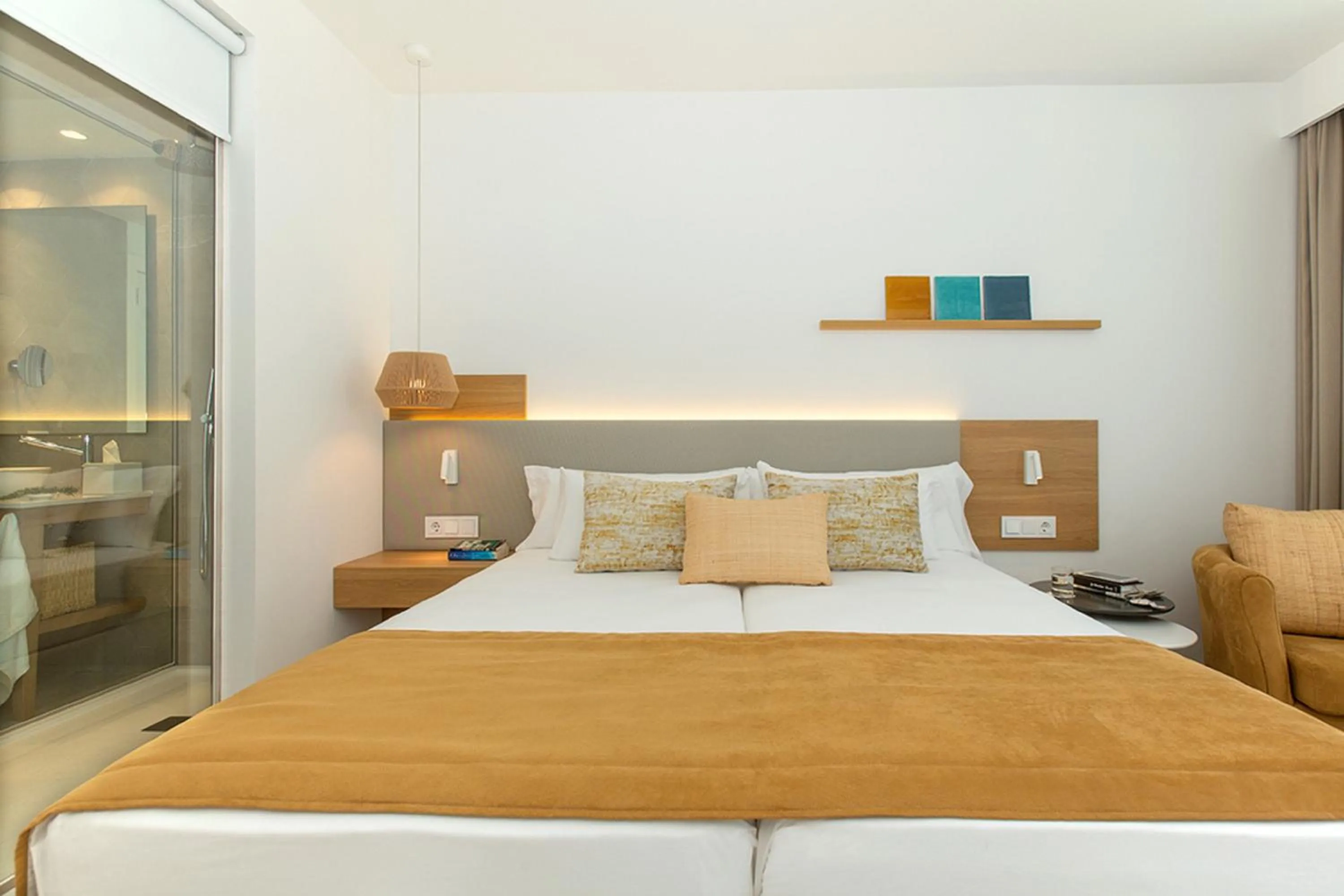 Photo of the whole room, Bed in Myseahouse Flamingo - Adults Only 4* Sup