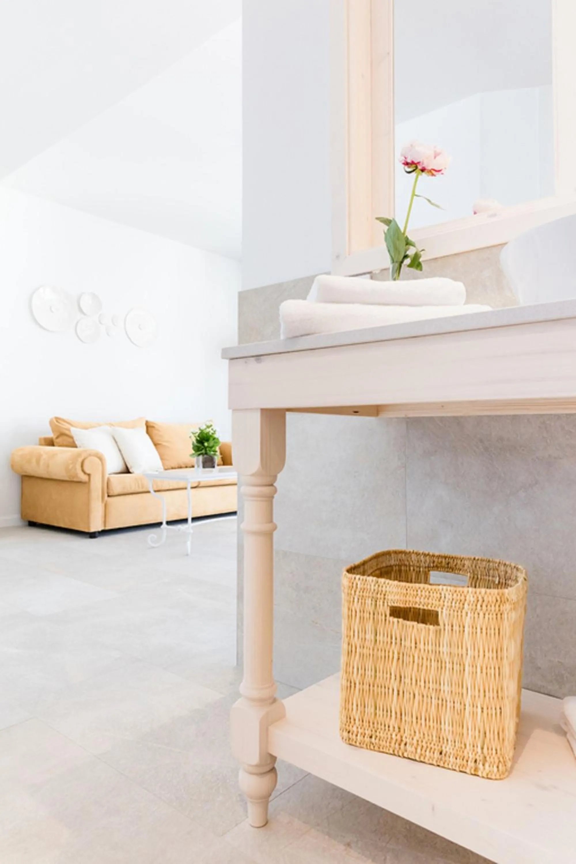 Photo of the whole room in Myseahouse Flamingo - Adults Only 4* Sup