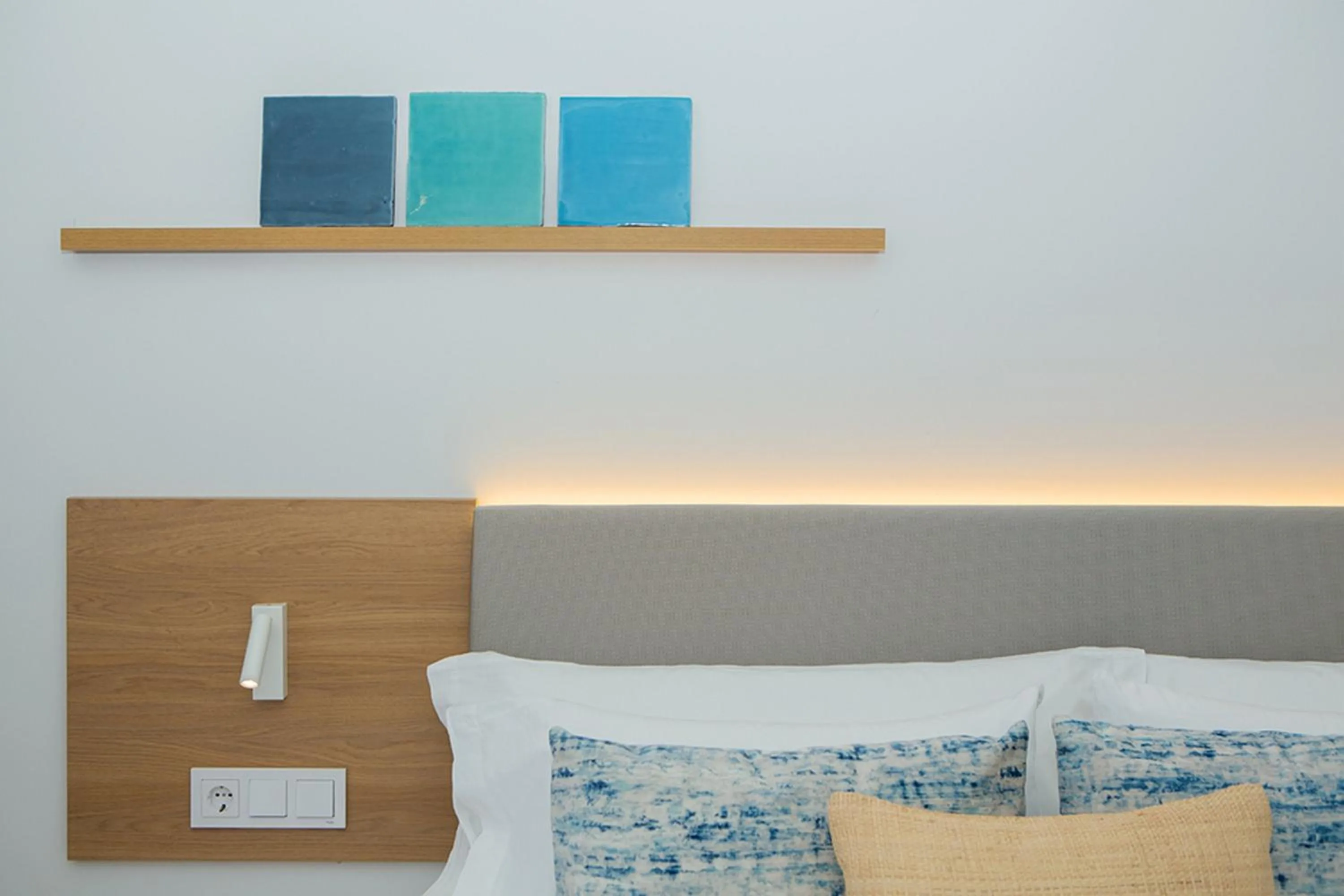 Decorative detail, Bed in Myseahouse Flamingo - Adults Only 4* Sup