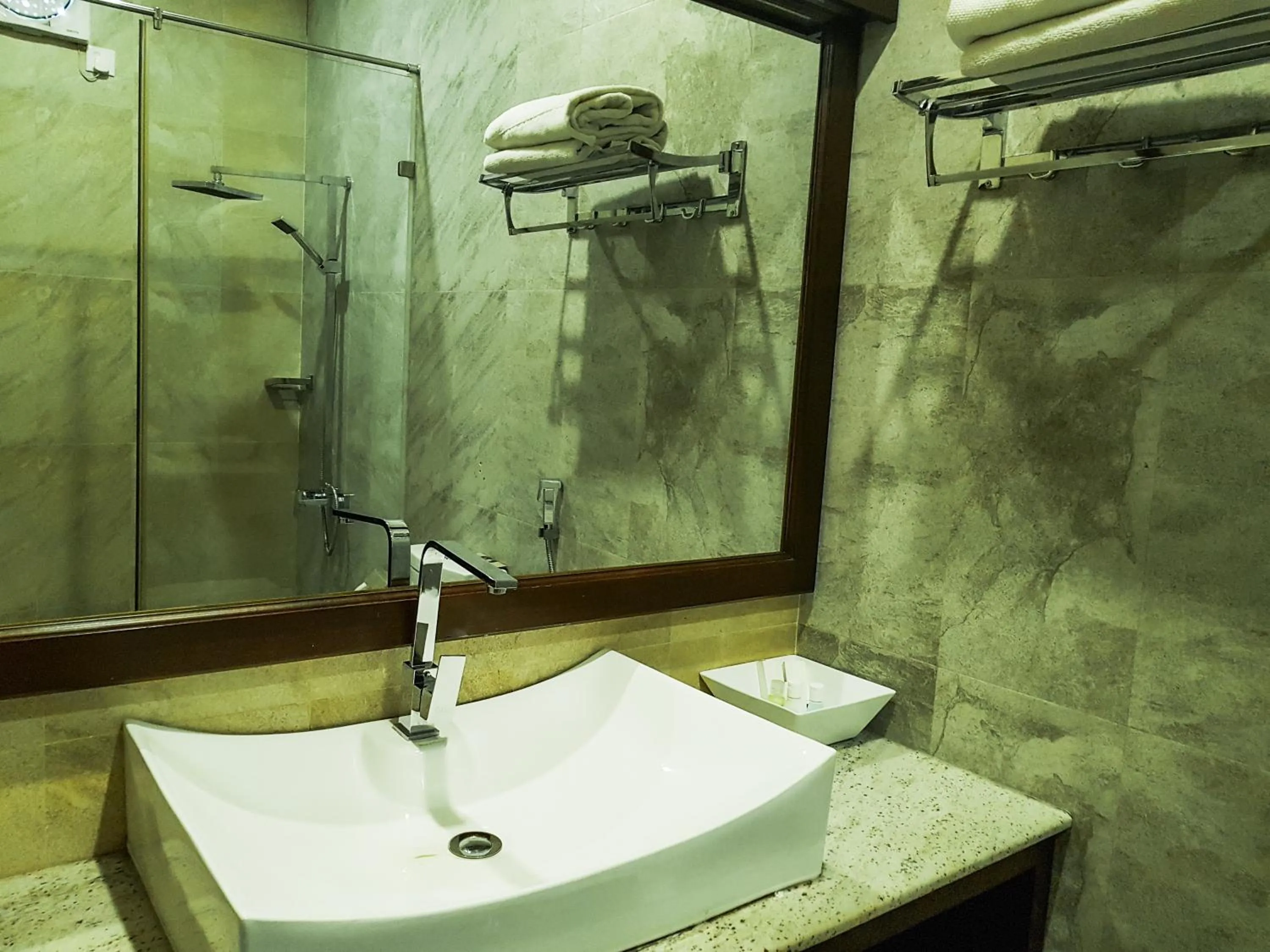 Shower in Galaxy City Hotel